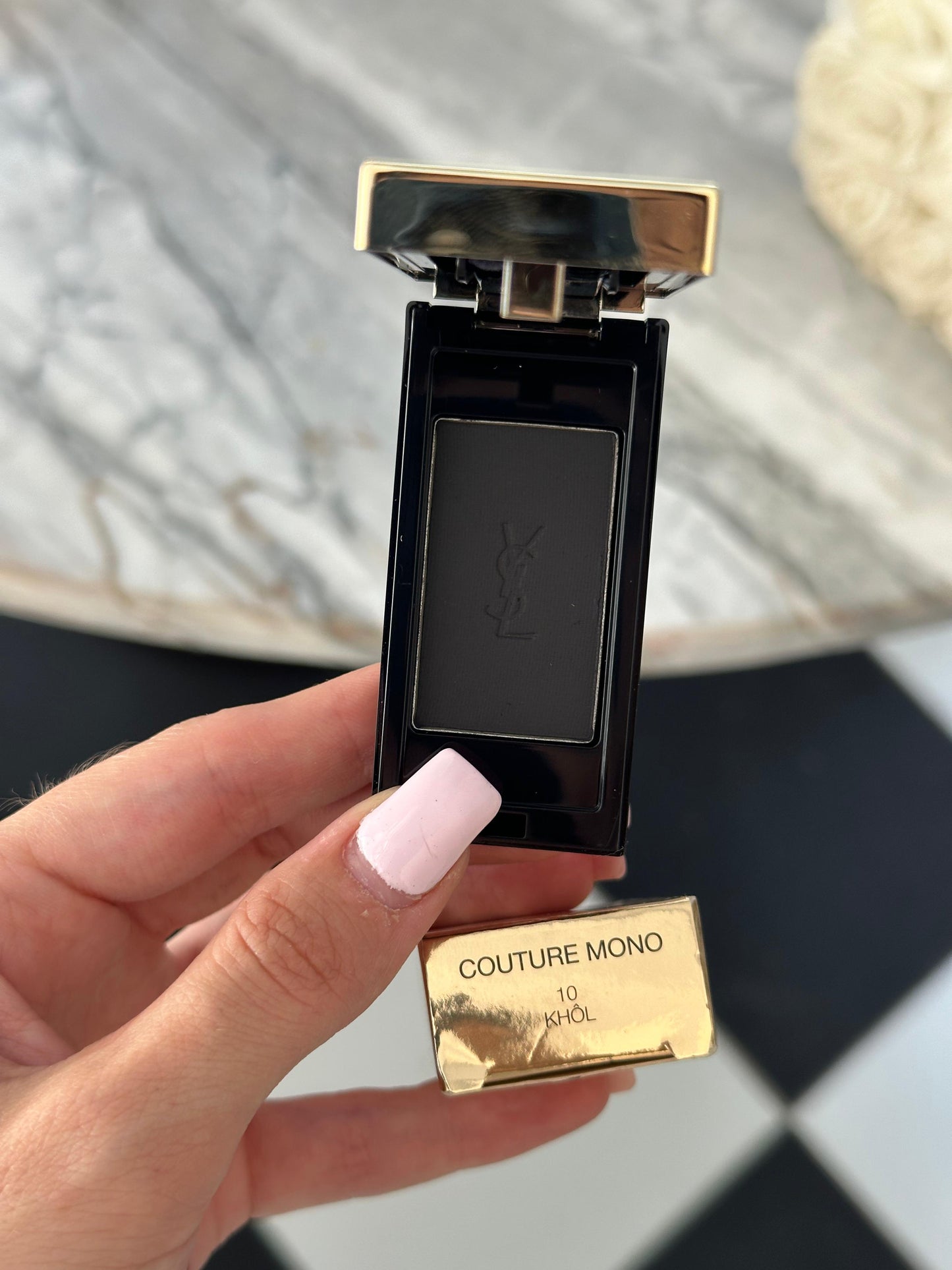 YSL Couture Mono Eyeshadow (10)
High-Impact Colour Eye