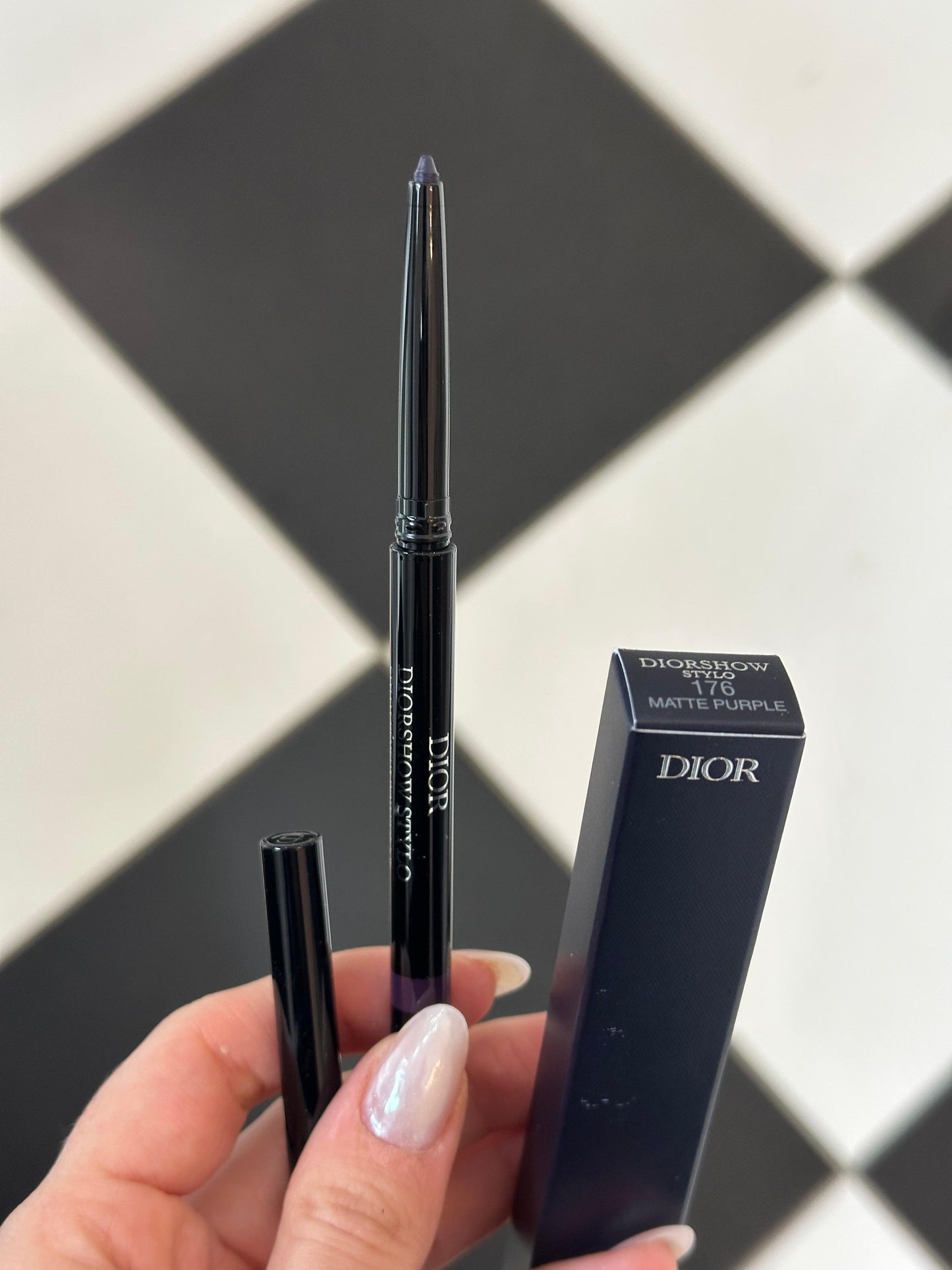 DIOR Diorshow Stylo (176)
24H-Wear Waterproof Eyeliner - Intense Color, Creamy Texture