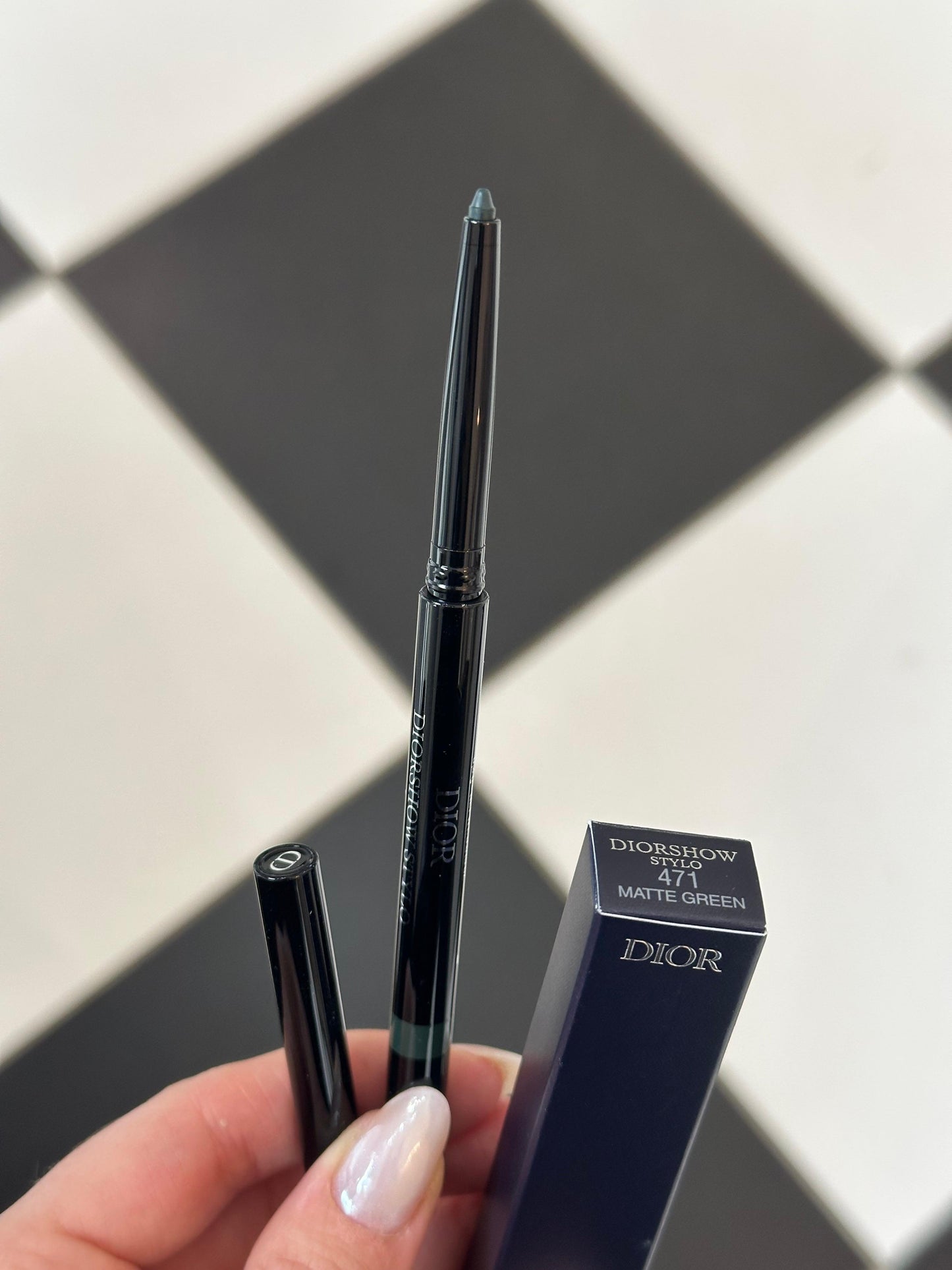 DIOR Diorshow Stylo (471)
24H-Wear Waterproof Eyeliner - Intense Color, Creamy Texture