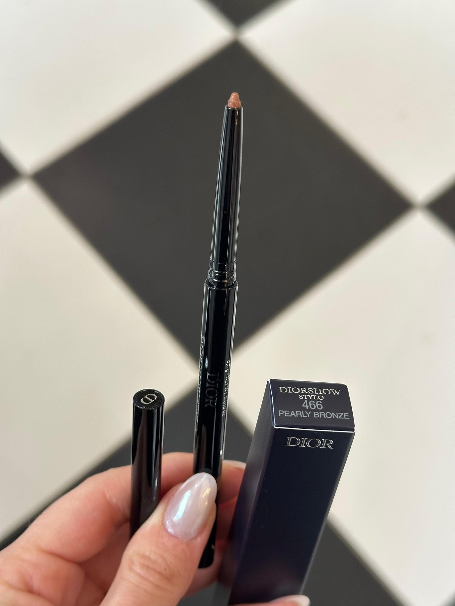 DIOR Diorshow Stylo
24H-Wear Waterproof Eyeliner - Intense Color, Creamy Texture