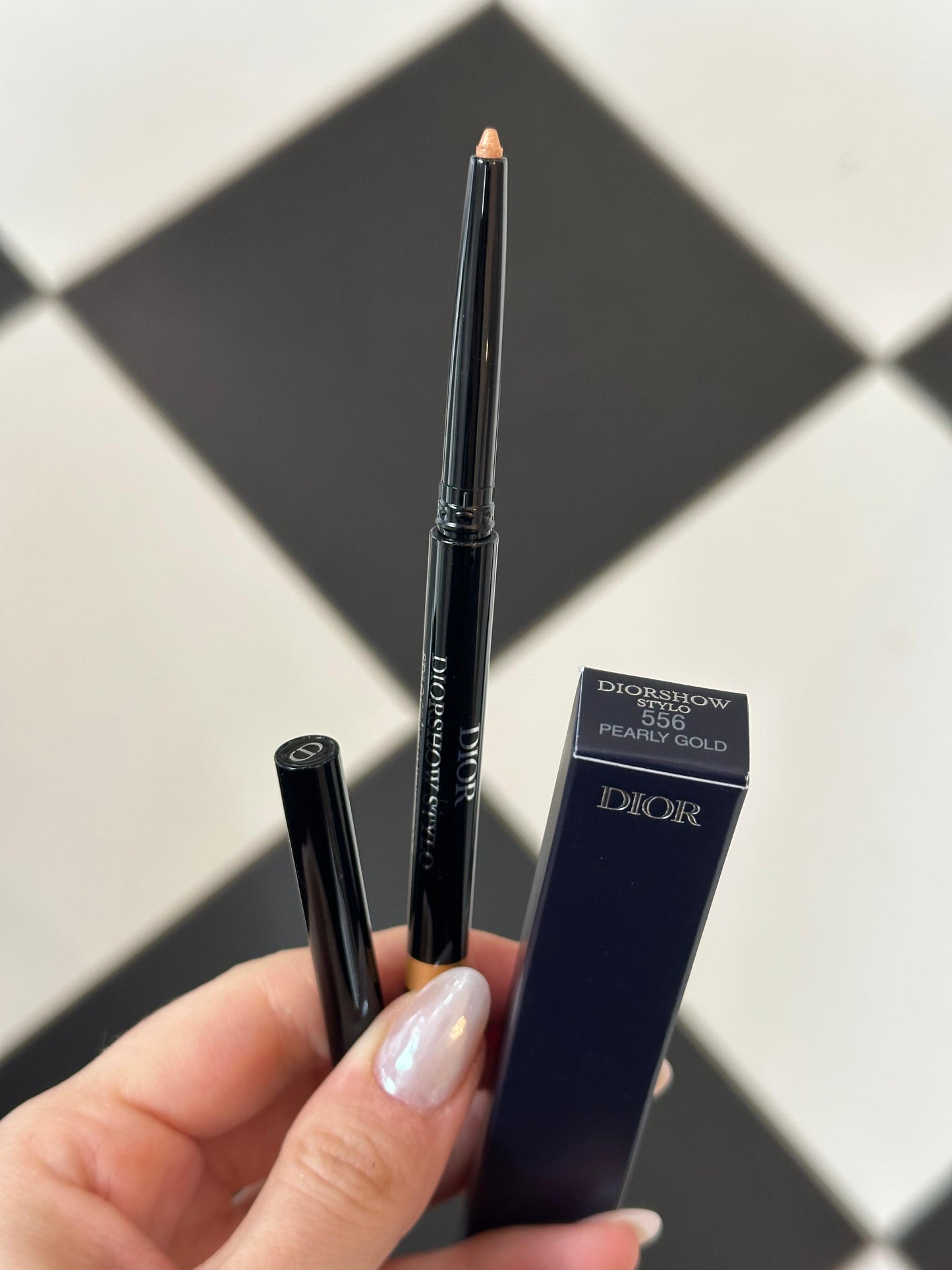 DIOR Diorshow Stylo (556)
24H-Wear Waterproof Eyeliner - Intense Color, Creamy Texture