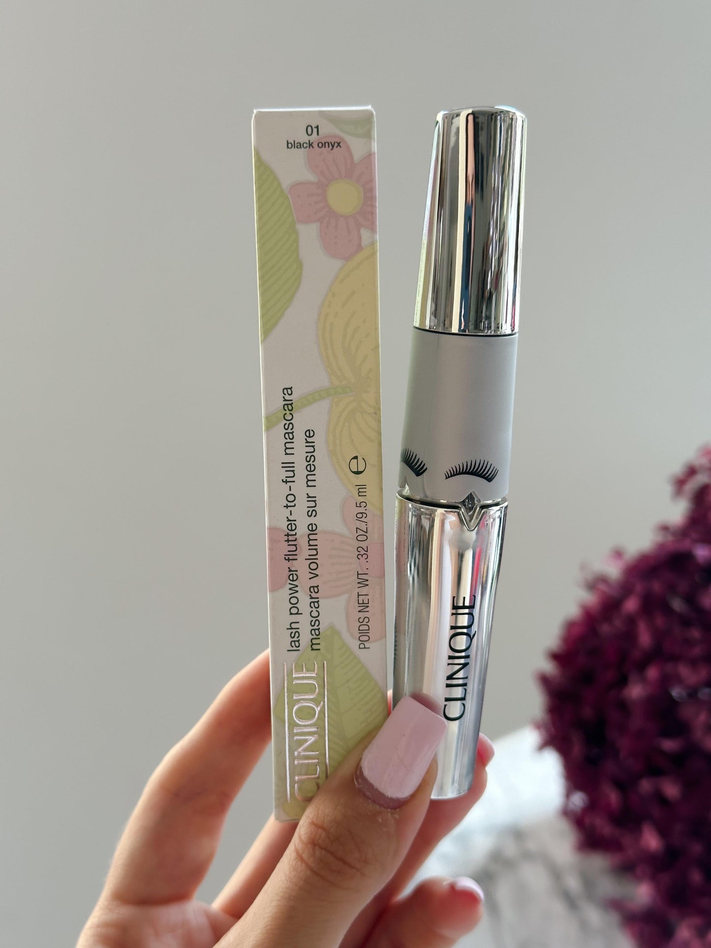 CLINIQUE Lash Power Flutter-to-Full Mascara