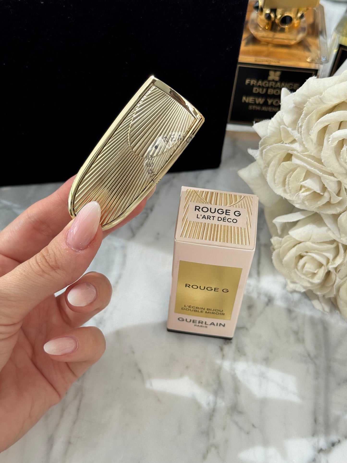 GUERLAIN Rouge G - L'Art Déco 
The Double Mirror Jewel Case