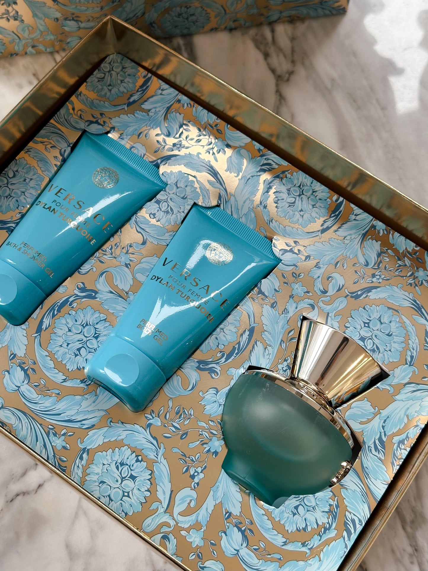 VERSACE Dylan Turquoise For Women - Eau De Toilette 50ml Gift Set