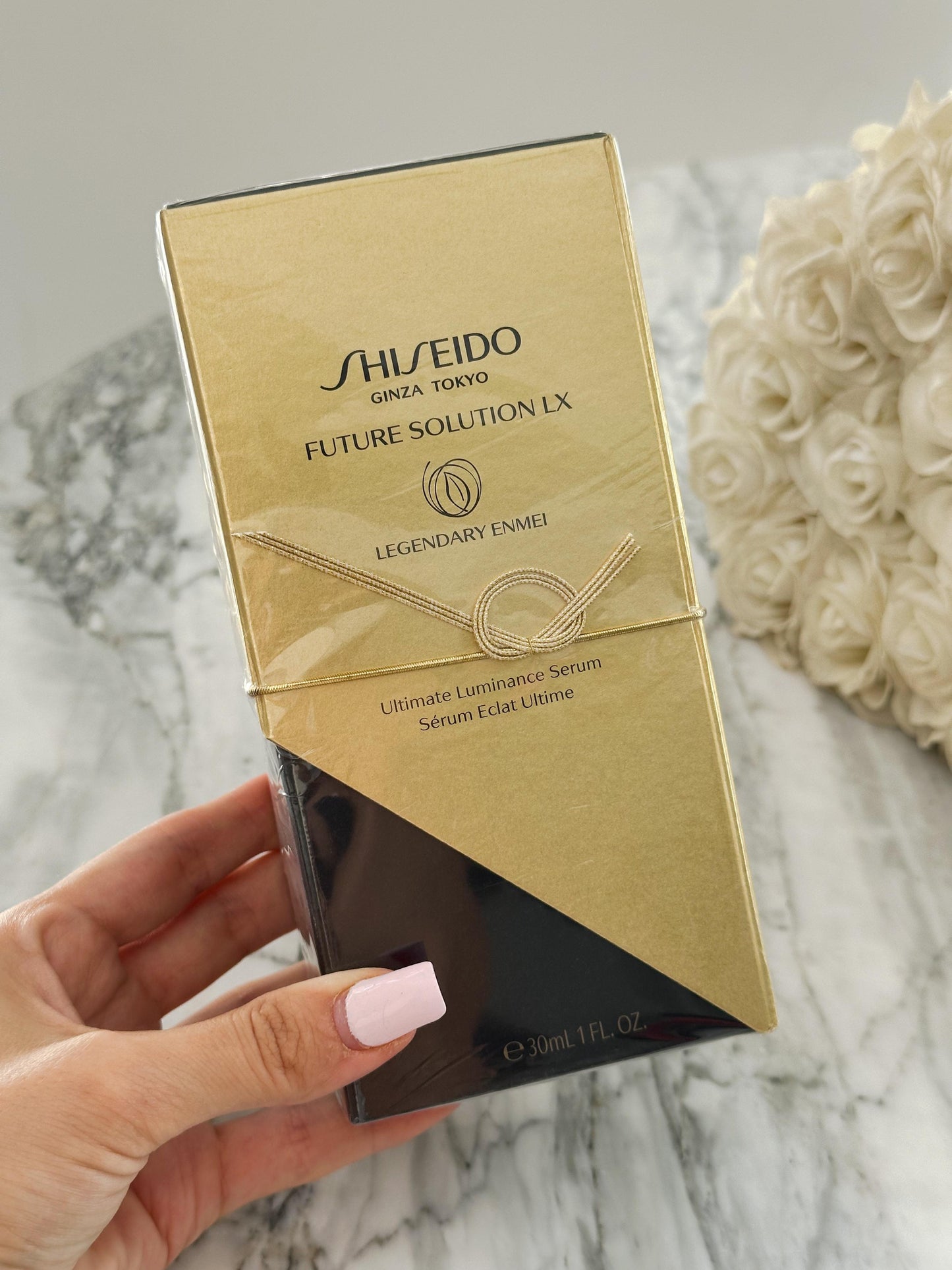 SHISEIDO Future Solution LX
Legendary Enmei Ultimate Luminance Serum