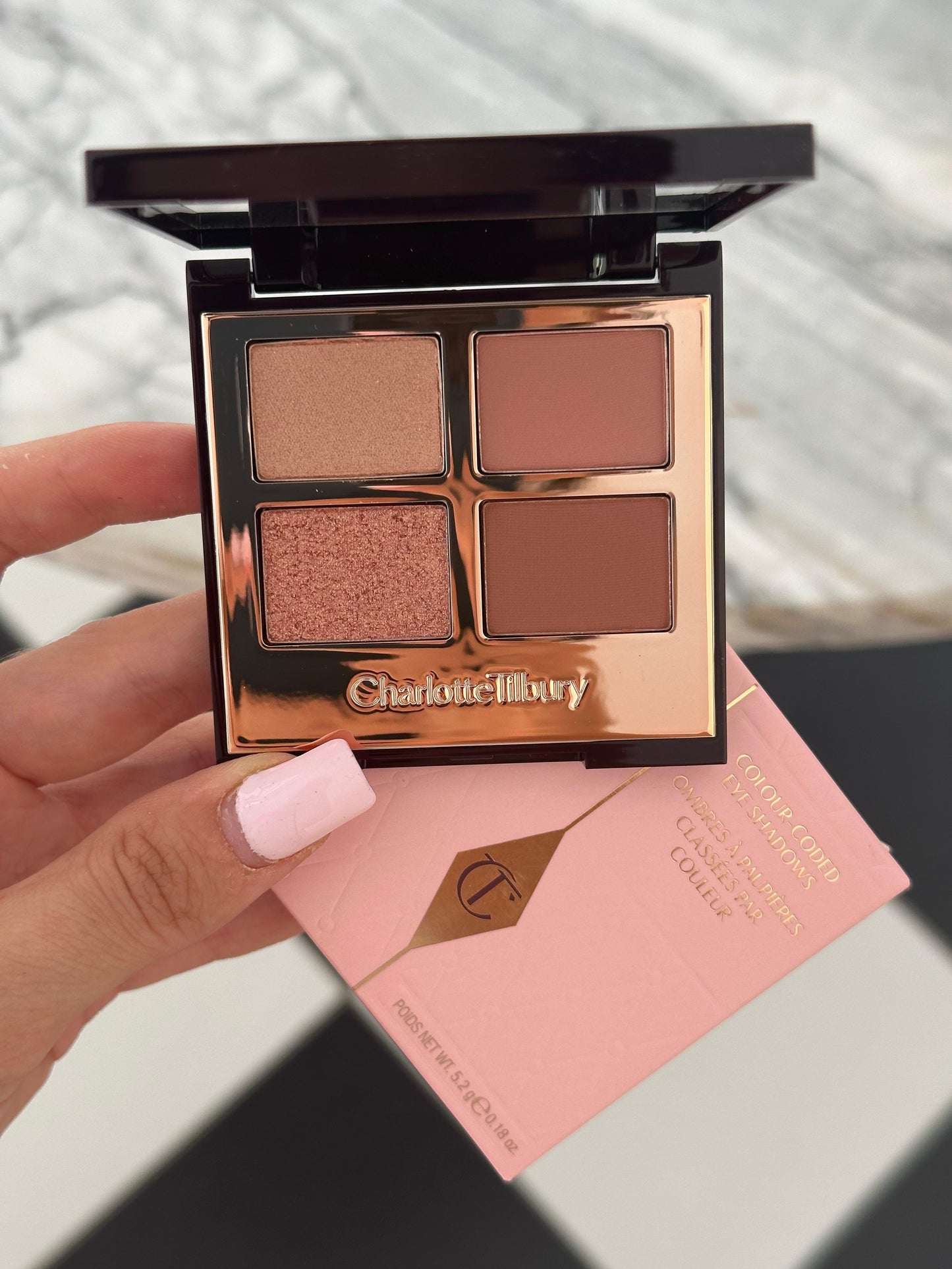 CHARLOTTE TILBURY Luxury Palette - Pillow Talk