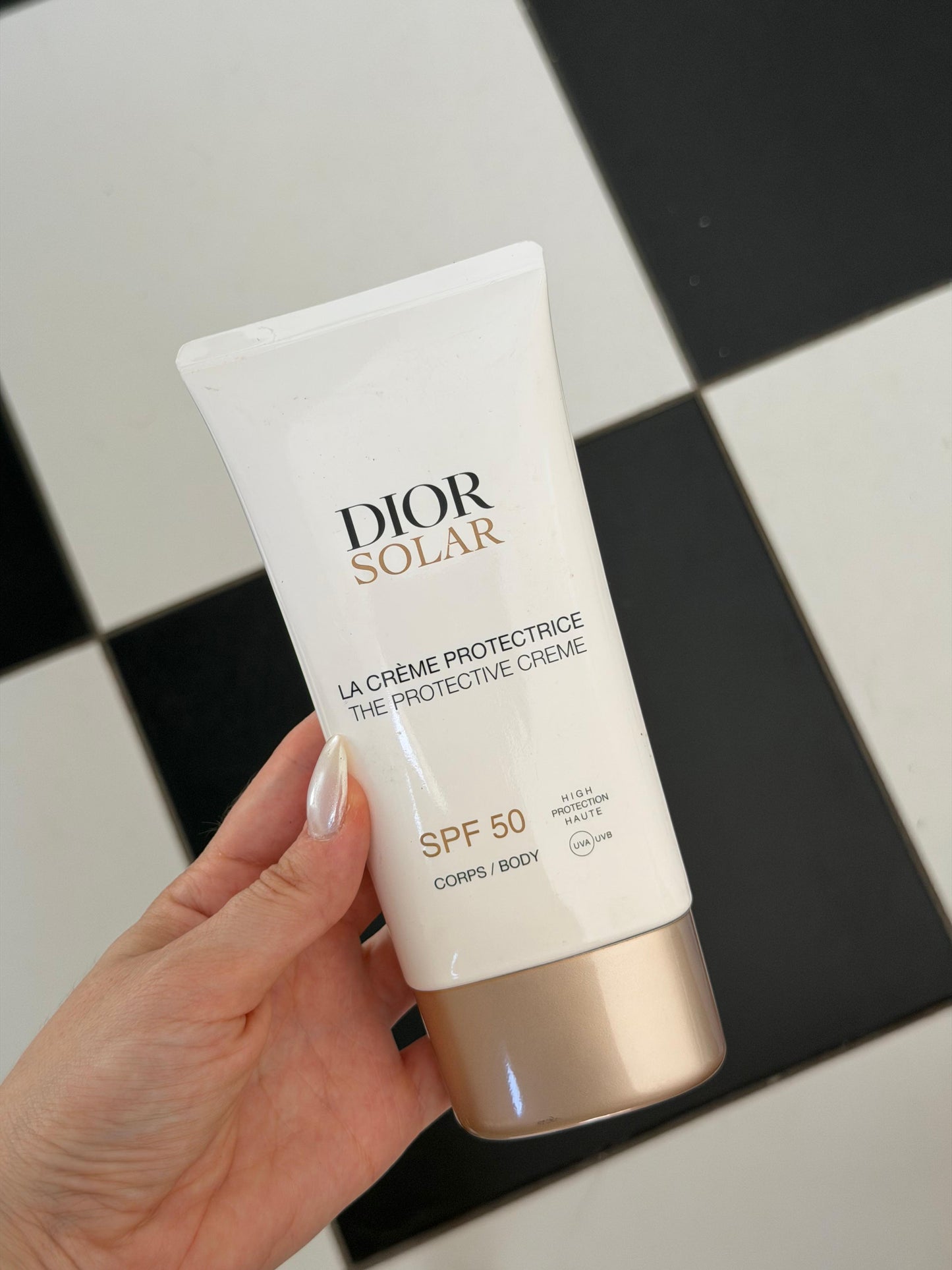 DIOR Solar The Protective Cream SPF50
Sunscreen for Body - High Protection