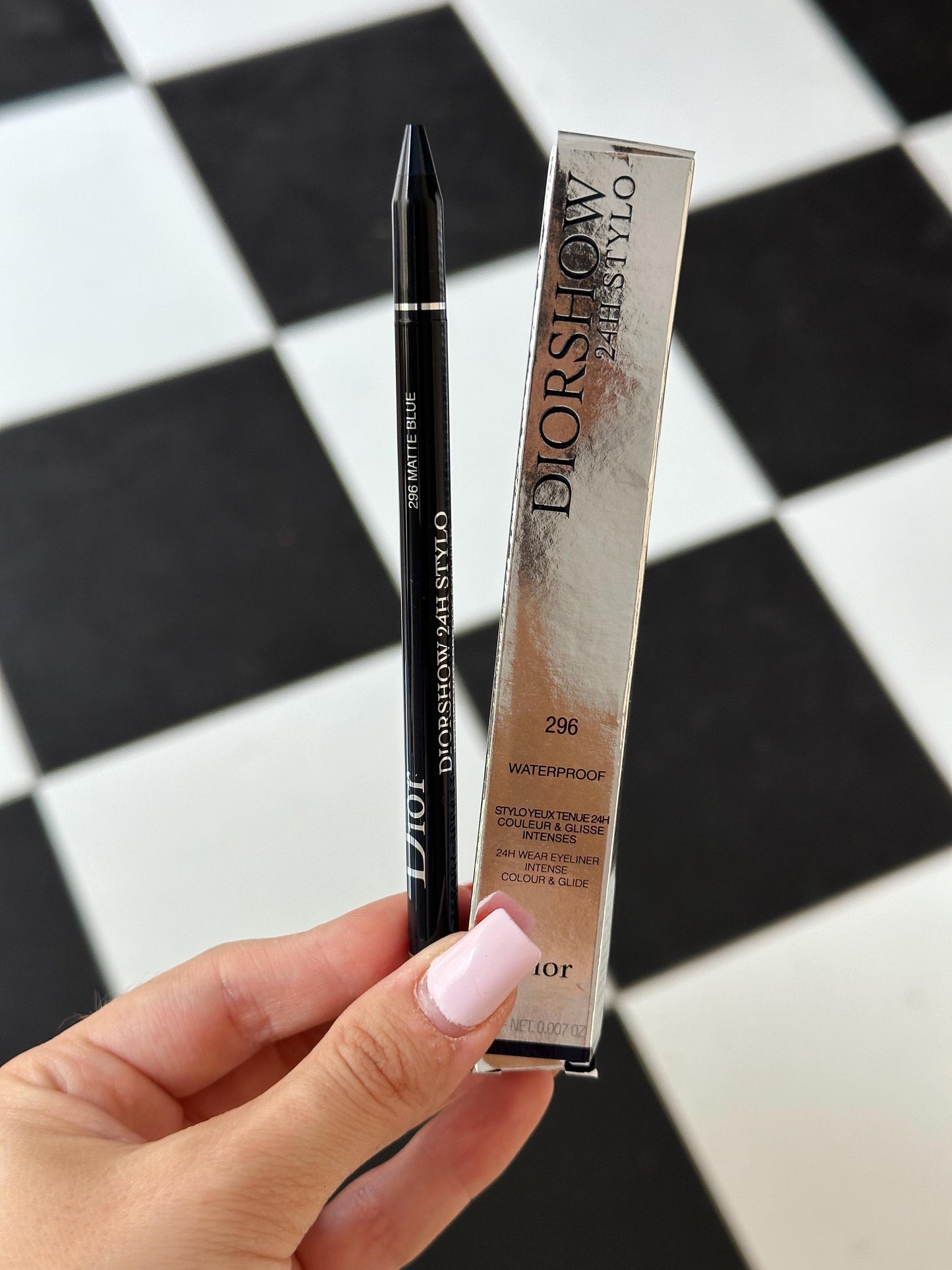 DIOR Diorshow Stylo - Matte Blue
24H-Wear Waterproof Eyeliner