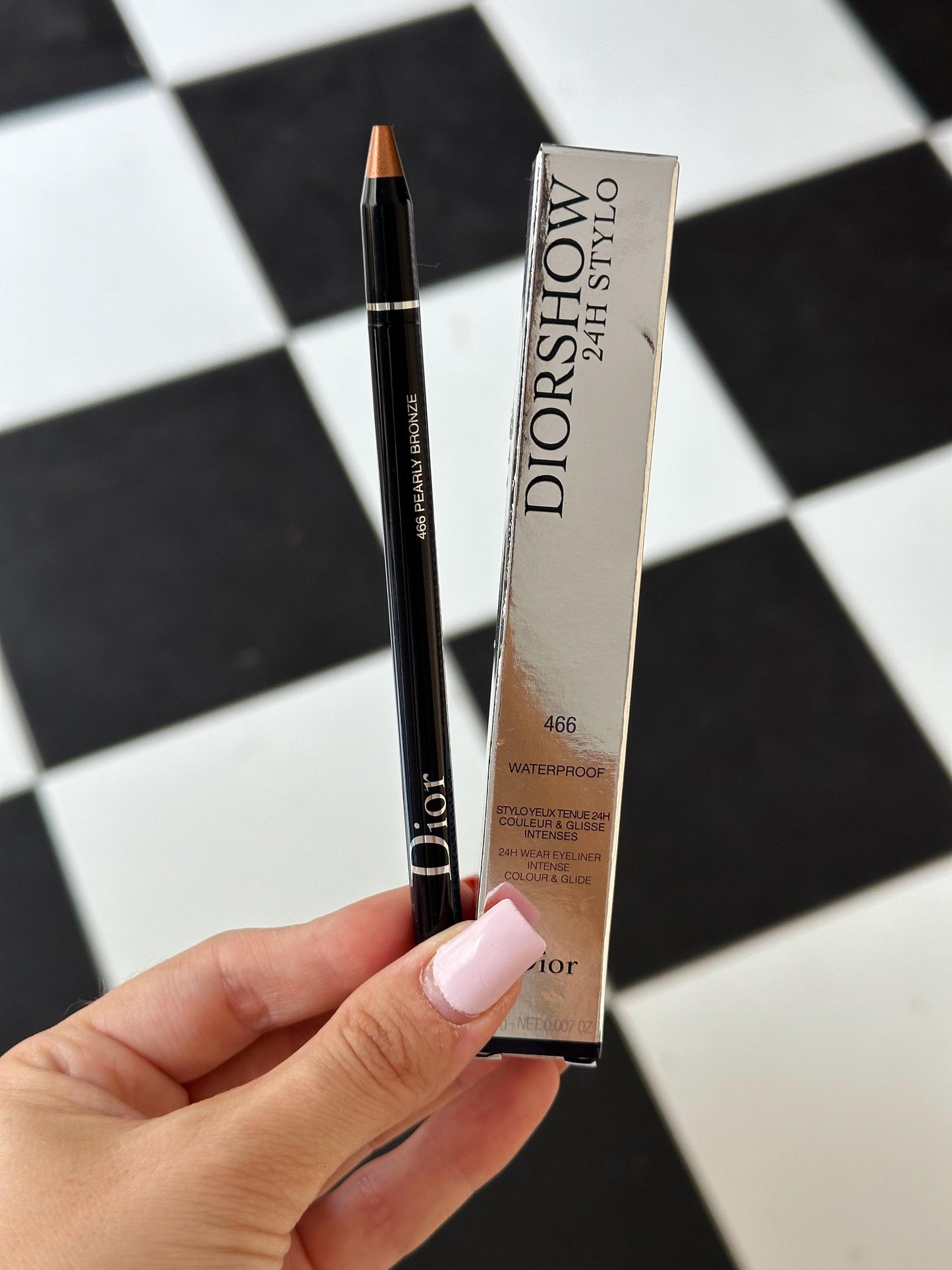 DIOR Diorshow Stylo - Pearly Bronze
24H-Wear Waterproof Eyeliner