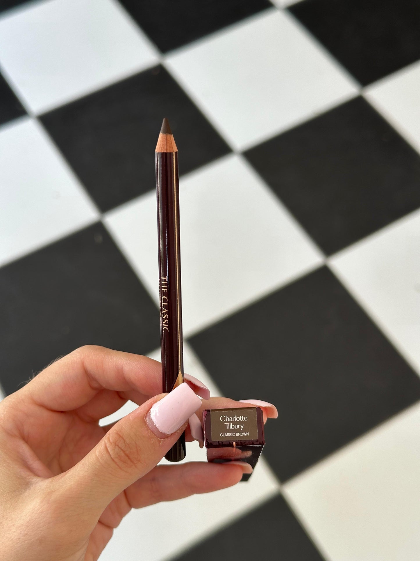 CHARLOTTE TILBURY The Classic Eye Powder Pencil - Classic Brown