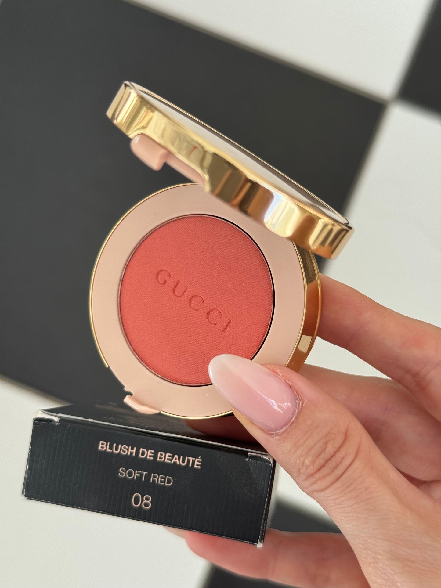 GUCCI Blush De Beauté - Cheeks & Eyes Powder Luminous Matte (08)