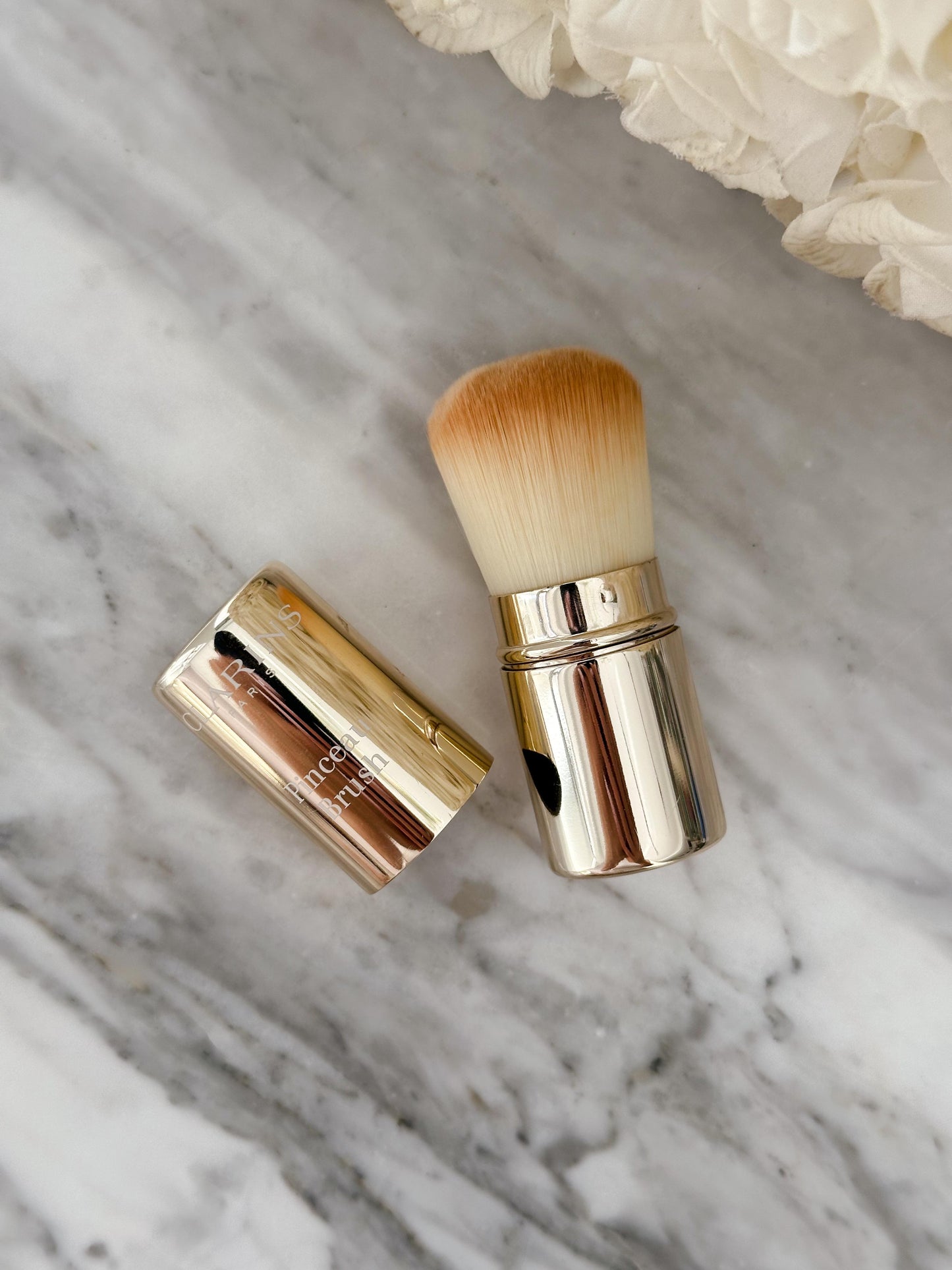 CLARINS The Brush - Makeup