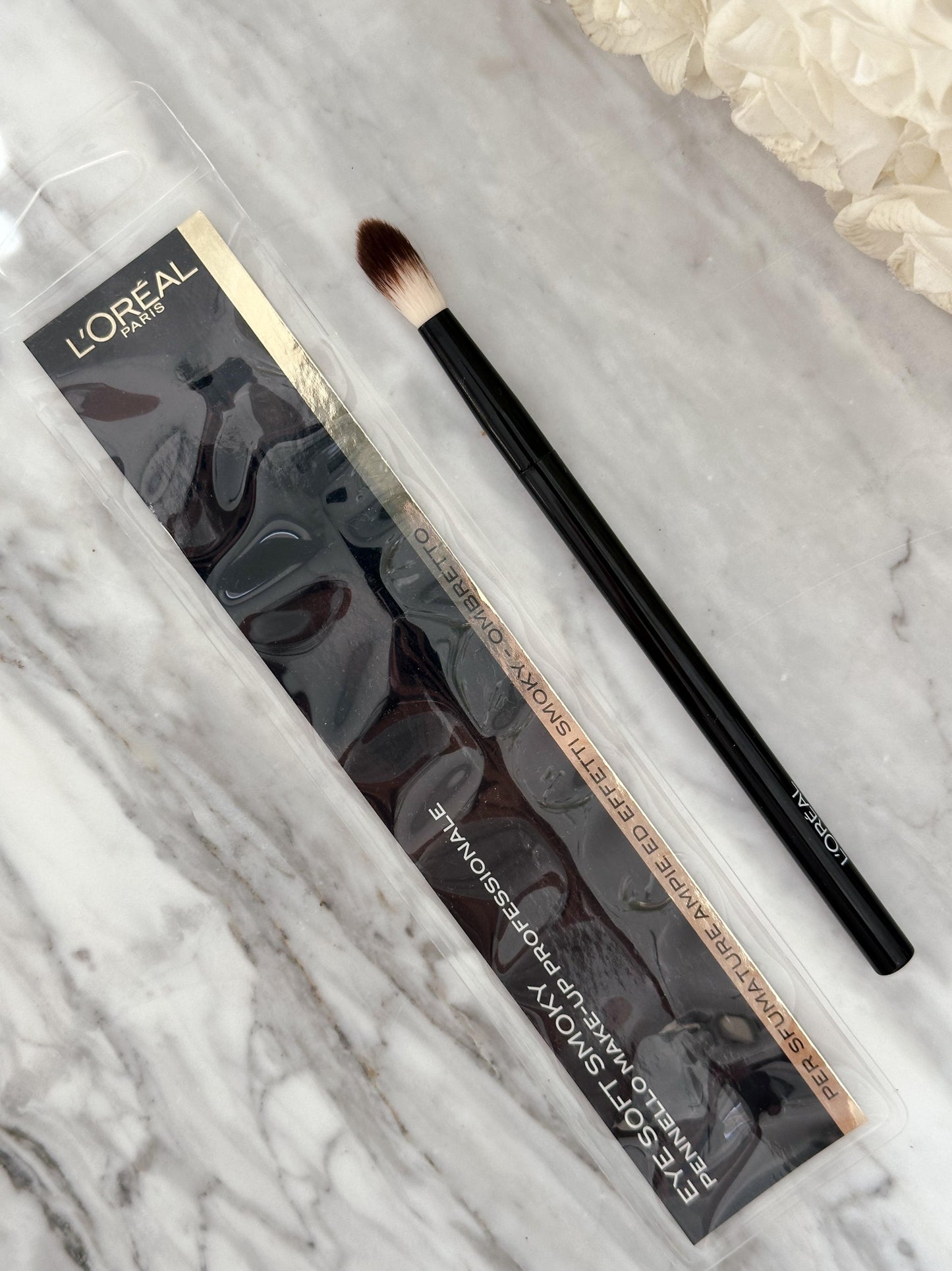 L'ORÉAL Eye Soft Smoky Professional Makeup Brush