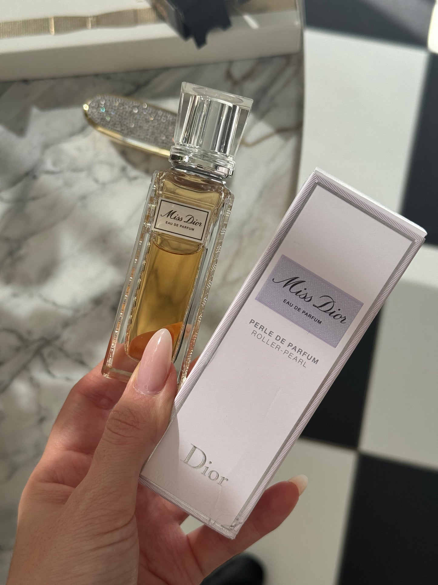 DIOR Miss Dior Eau De Parfum Roller-Perle De Parfum