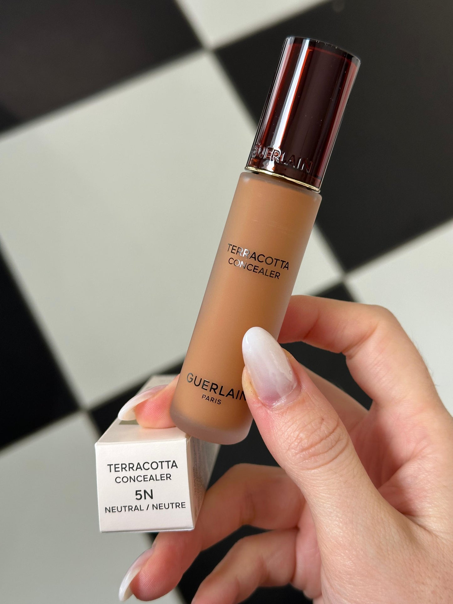GUERLAIN Terracotta Concealer
Natural Perfection 24H Wear – No-Transfer