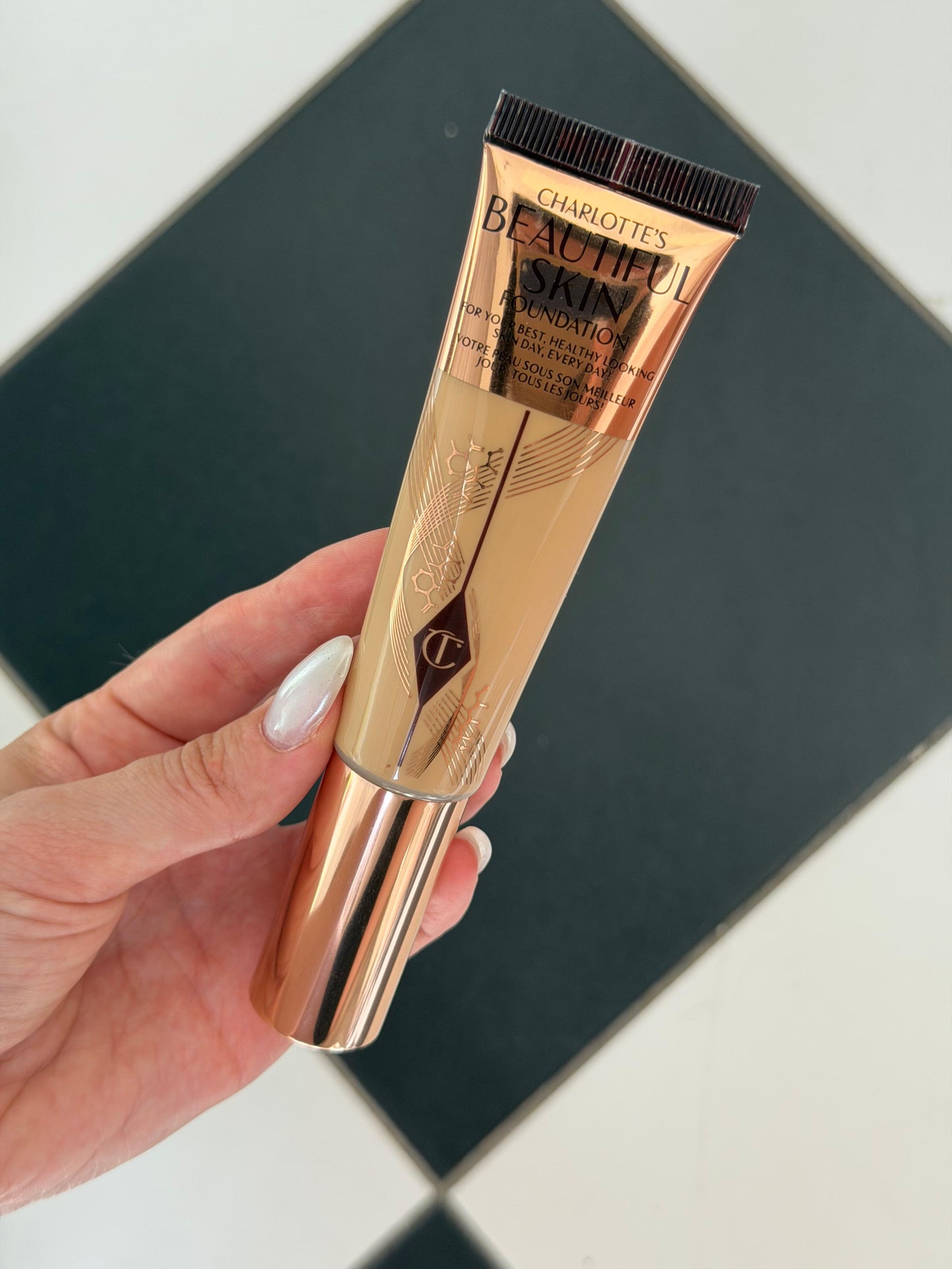 CHARLOTTE TILBURY Charlotte’s Beautiful Skin Foundation (4 Cool) - Healthy Looking Skin Every Day