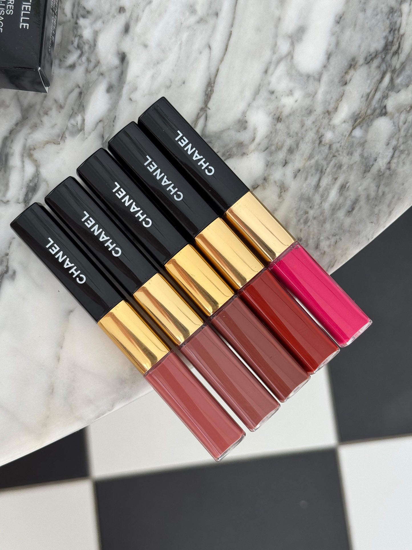 CHANEL Le Rouge Duo Ultra Tenue (182)
Ultrawear Liquid Lip Colour