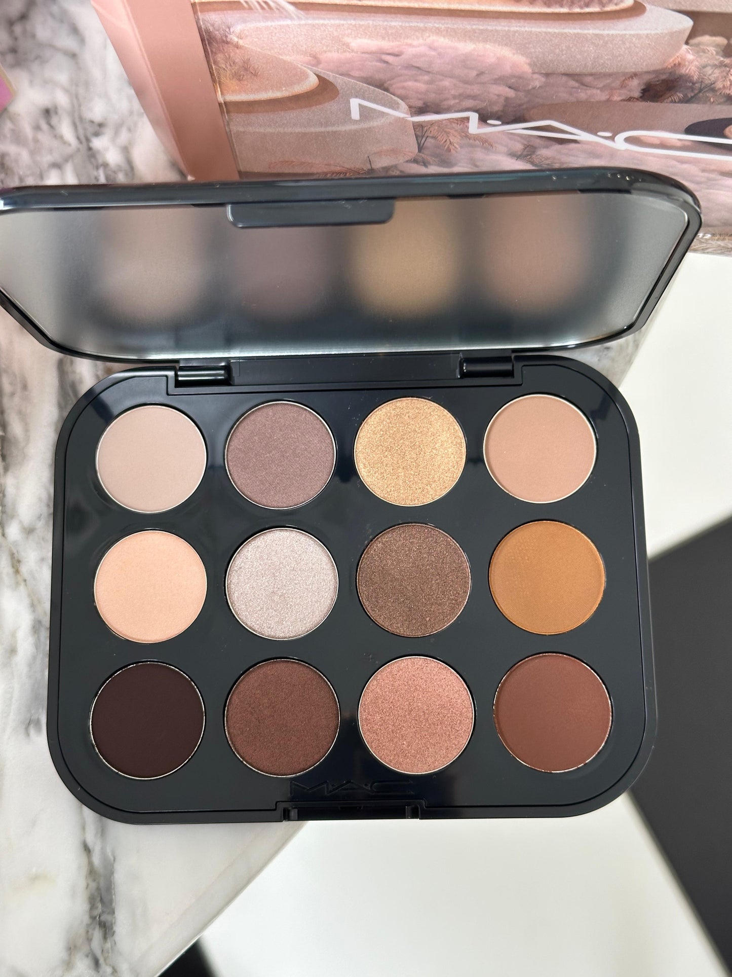 MAC Connect In Colour Eye Shadow Palette: Unfiltered Nudes