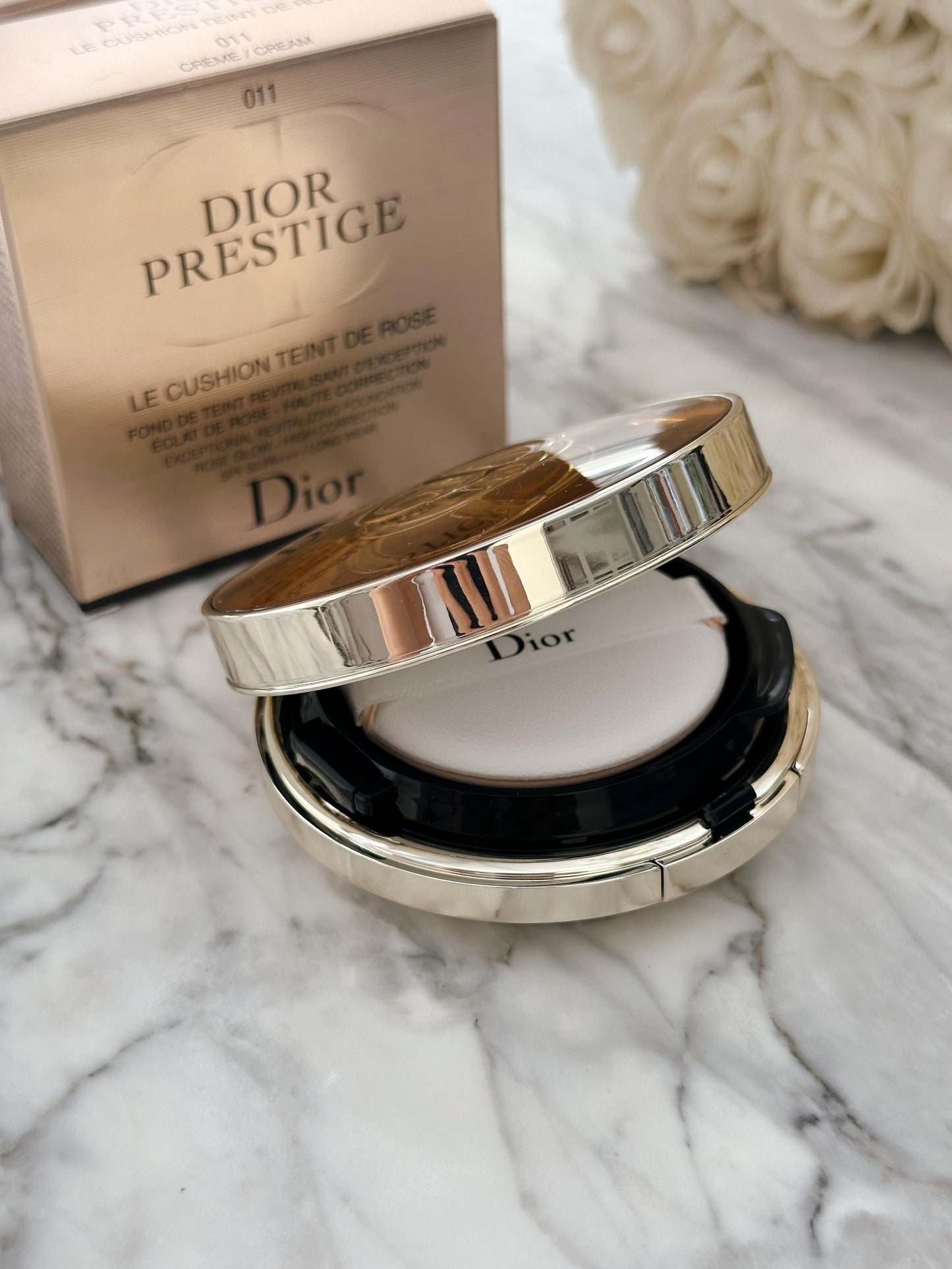 DIOR Dior Prestige Le Cushion Teint De Rose
Anti-Aging Foundation - High Perfection and Smoothing SPF50/PA+++