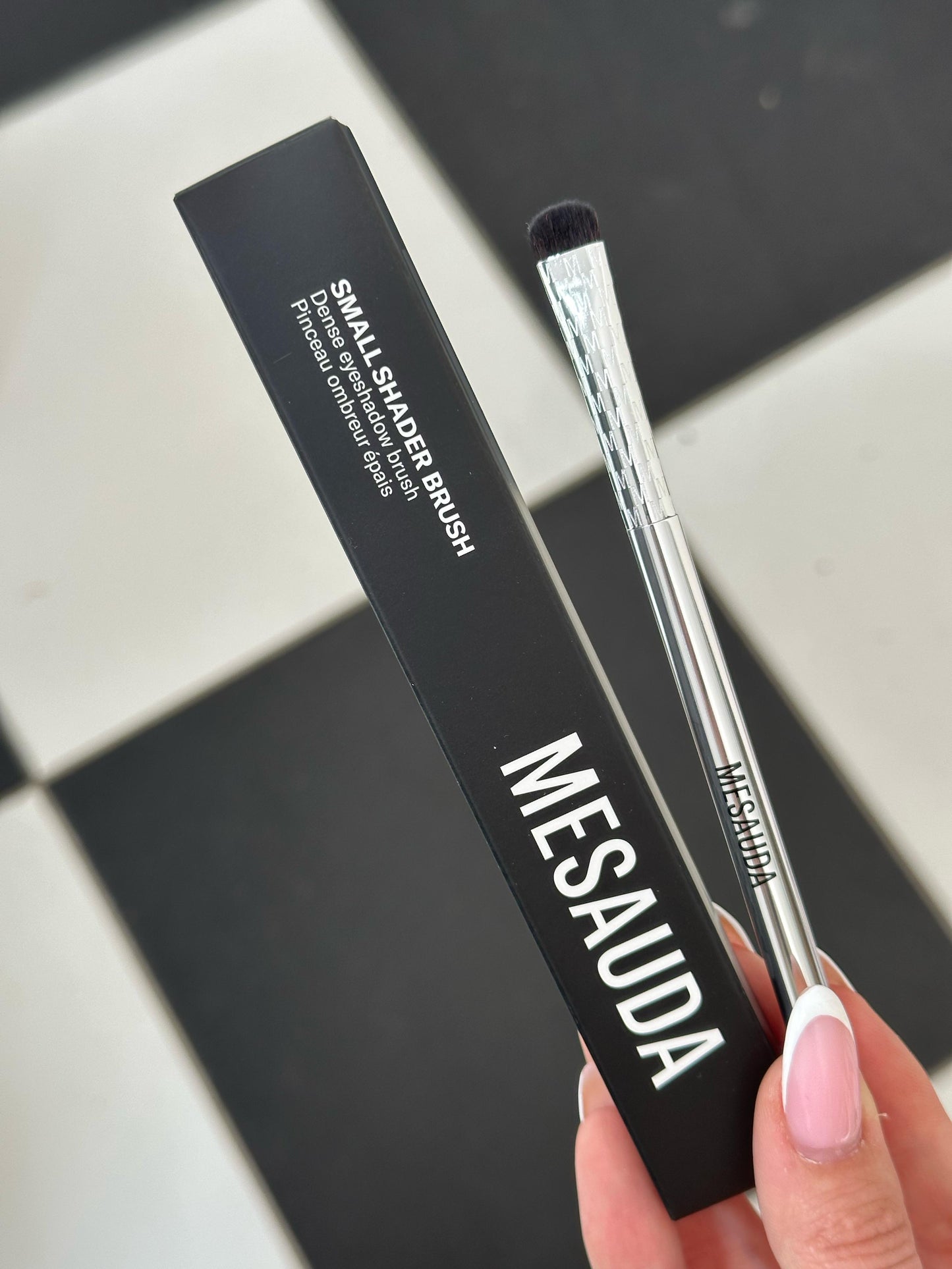 MESAUDA Small Shader Dense Eyeshadow Brush