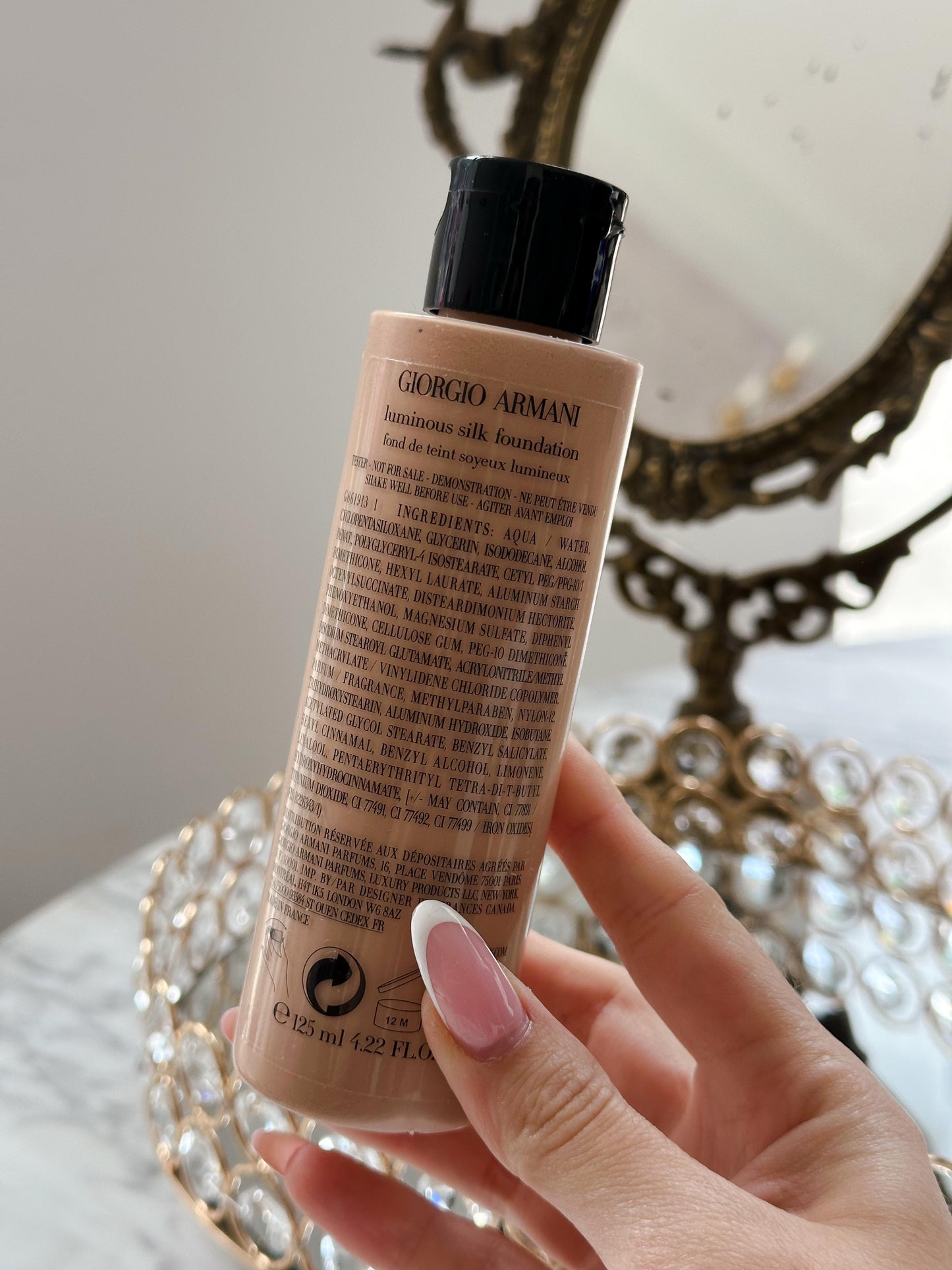 ARMANI Luminous Silk 125ml - Perfect Glow Flawless Foundation (Nr 5.25)