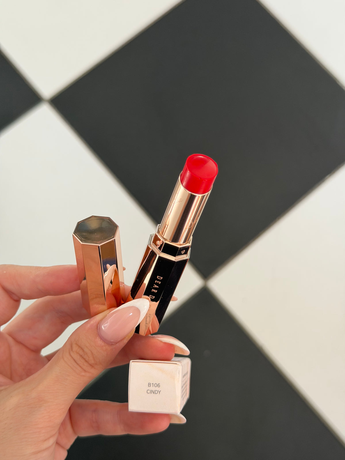 DEAR DAHLIA Blooming Edition - Cindy
Lip Paradise Color Balm - Lip Balm