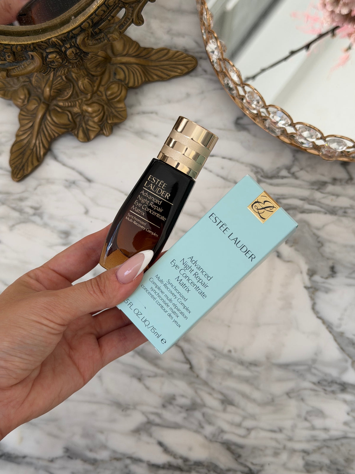 ESTEE LAUDER Advanced Night Repair Eye Concentrate Matrix Synchronized Multi-Recovery Eye Cream