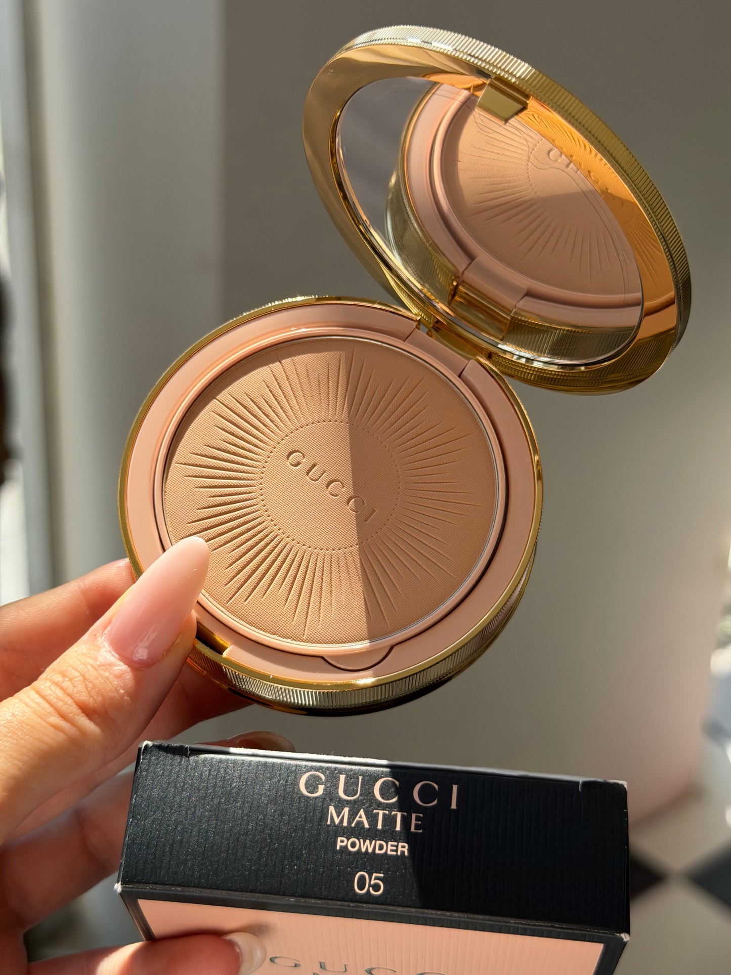 GUCCI Matte Face Powder - Blurring & Mattifying Tinted, Natural Matte (05)