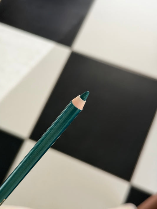 ESTÉE LAUDER Double Wear
24H Waterproof Gel Eye Pencil (08)