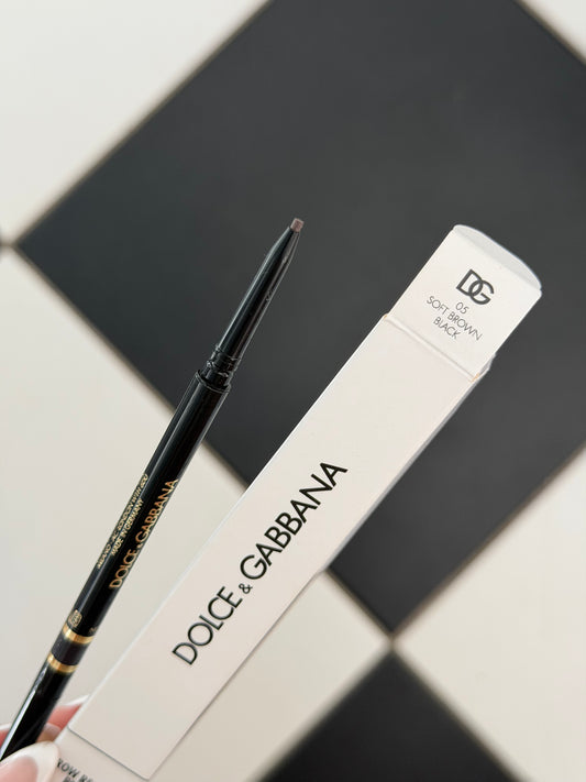 DOLCE&GABBANA Brow Restyler Pencil (05)
16H Lasting Fill & Shape Micro Brow Pencil