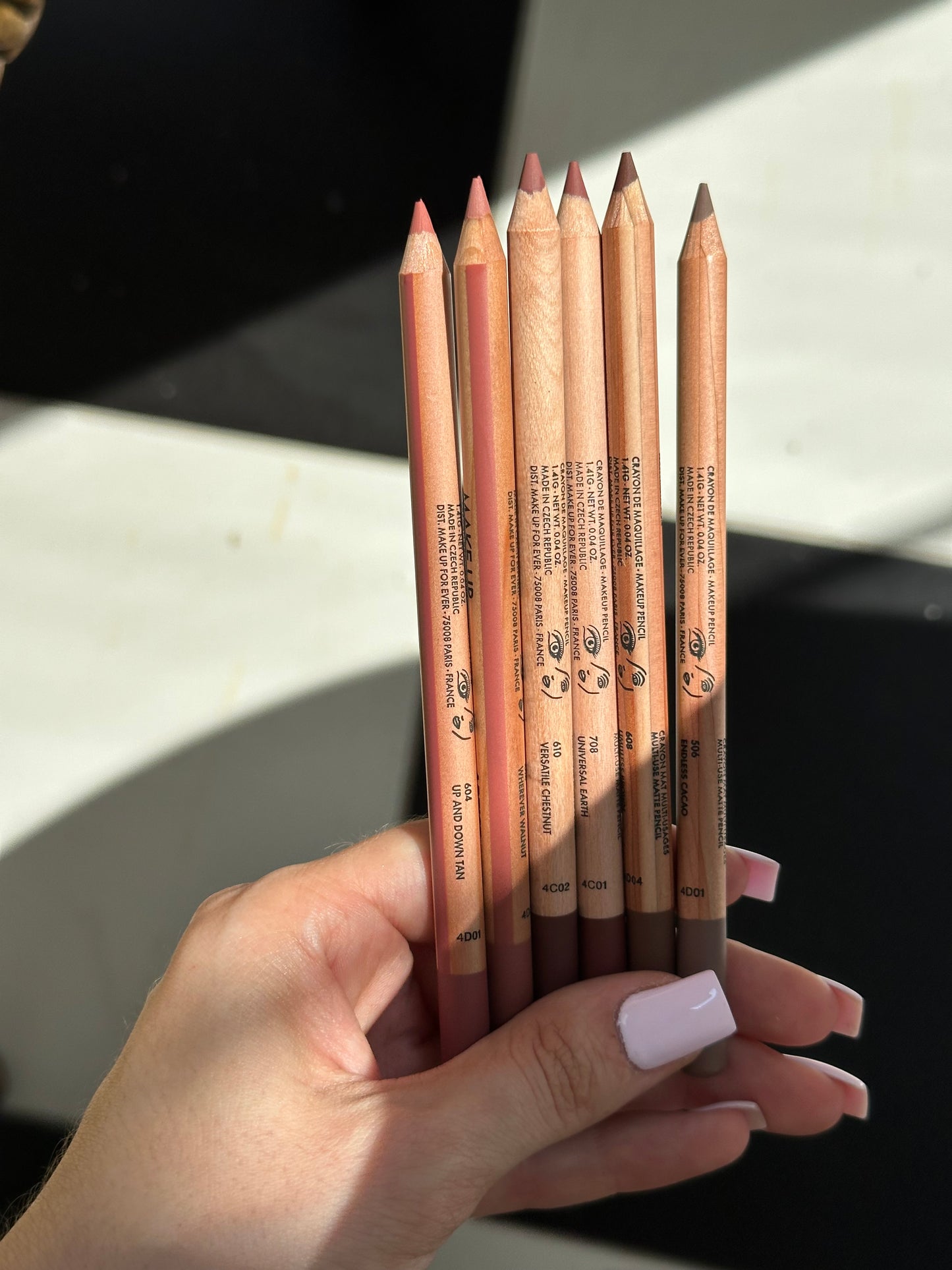 MAKE UP FOR EVER 
Artist Color Pencil (604)
Brow, Eye & Lip Liner