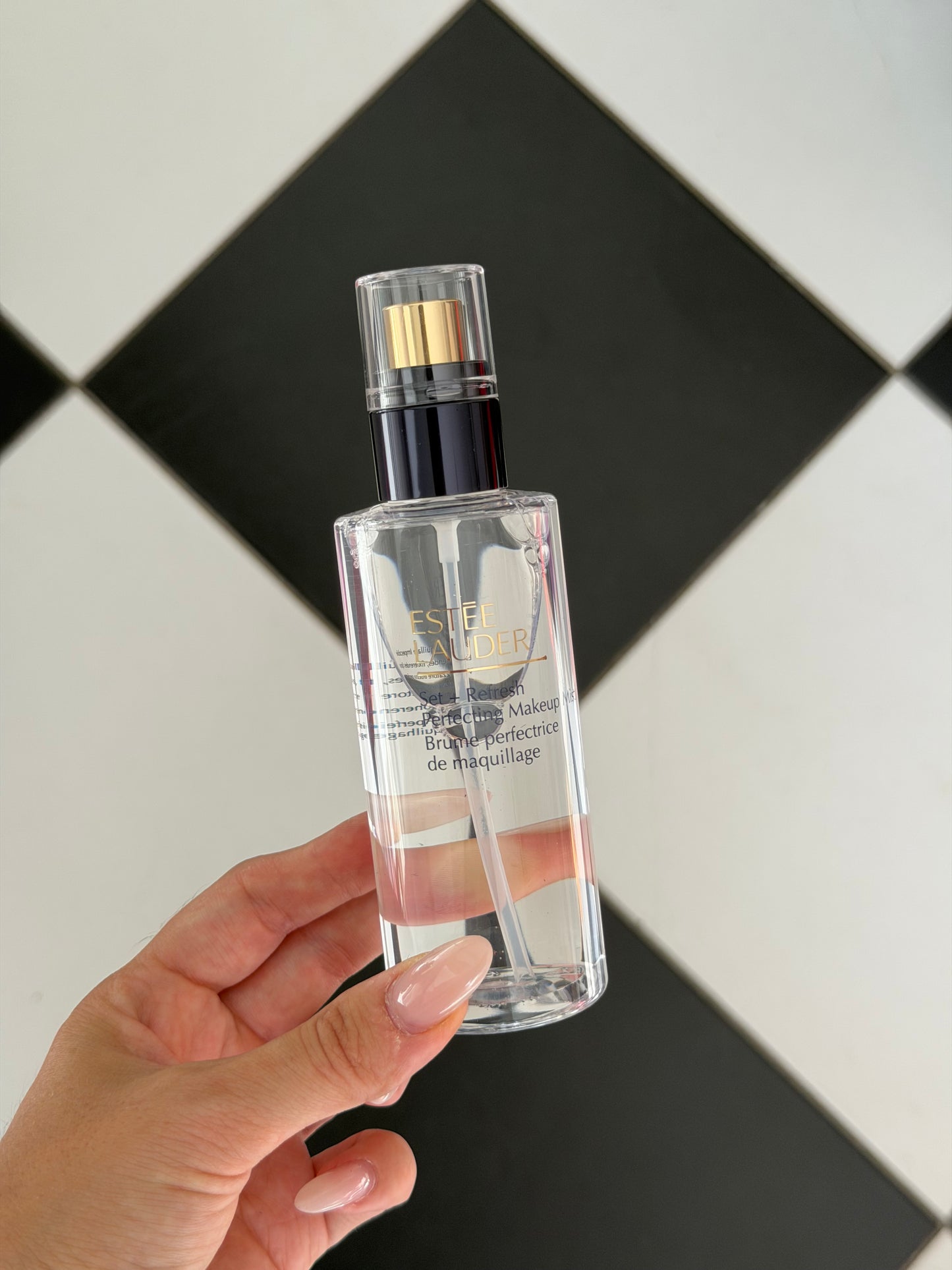 ESTEE LAUDER Set + Refresh Perfecting Makeup Mist Spray