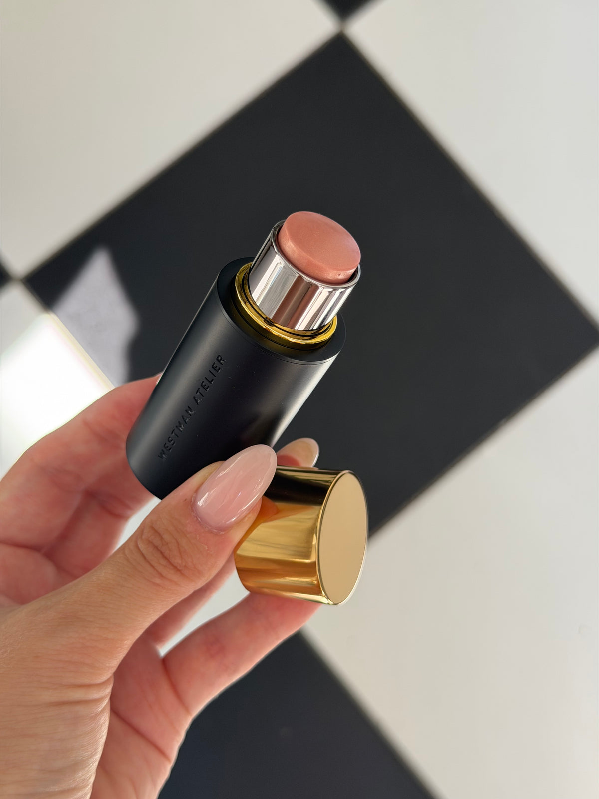 WESTMAN ATELIER Baby Cheeks
Blush Stick - Bright Pinky Peach