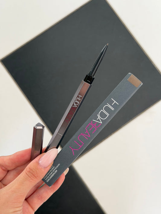 HUDA BEAUTY #BombBrows Microshade Brow Pencil