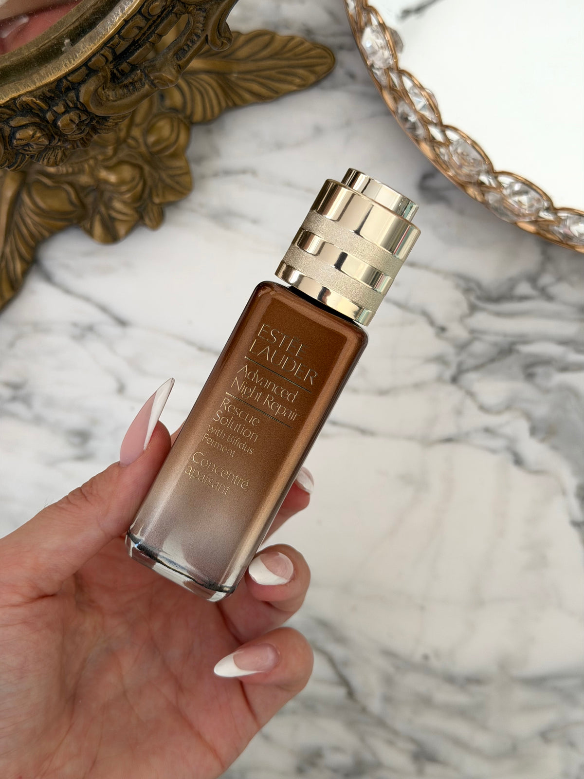 ESTEE LAUDER Advanced Night Repair
Rescue Solution Serum With 15% Bifidus Ferment