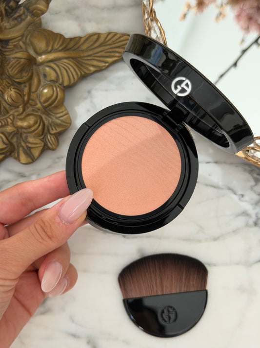 ARMANI Beauty
Italian Sun Summer Highlighting Fusion Powder