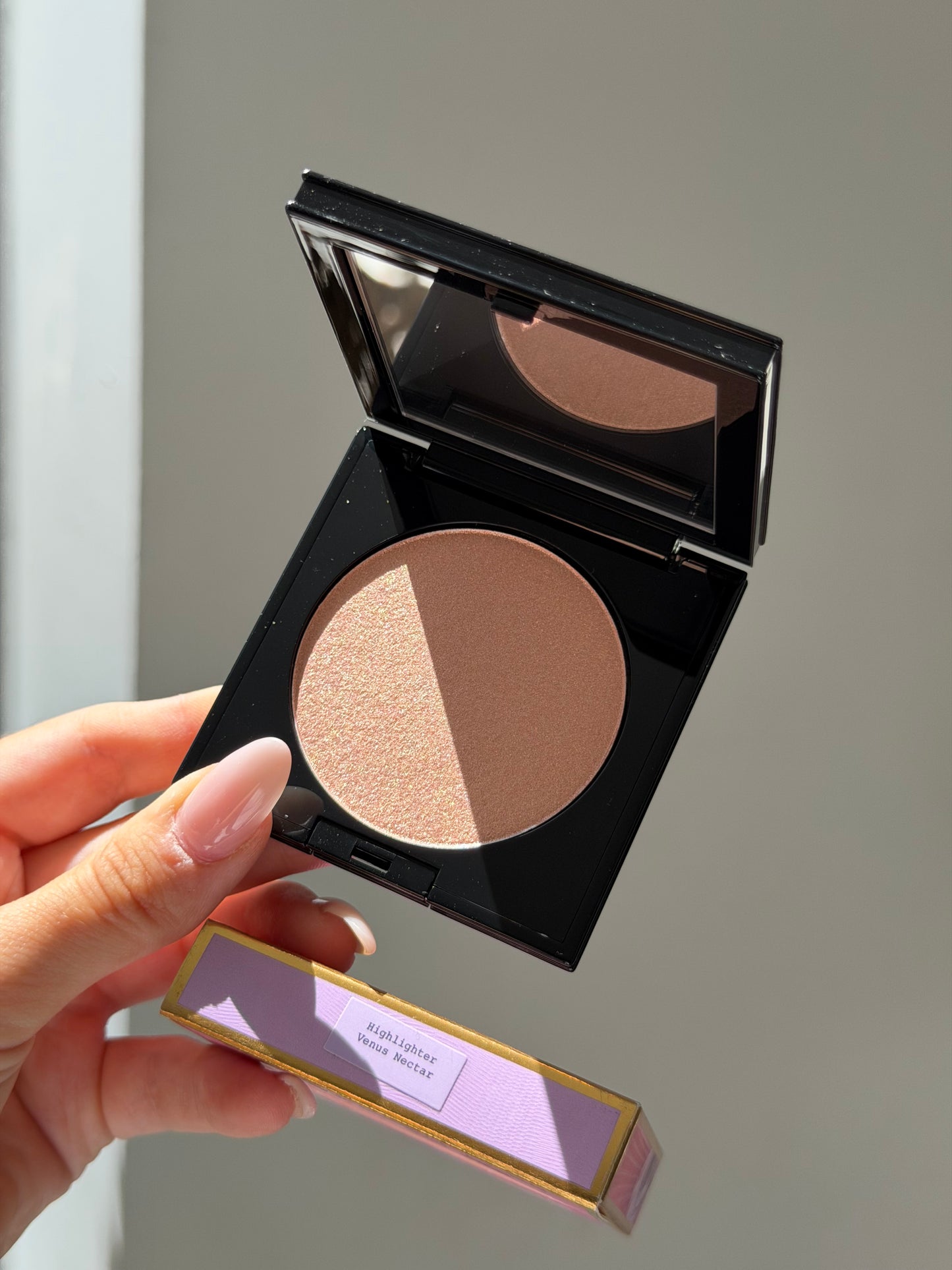 PAT McGRATH LABS Divine Glow Highlighter - Venus Nectar