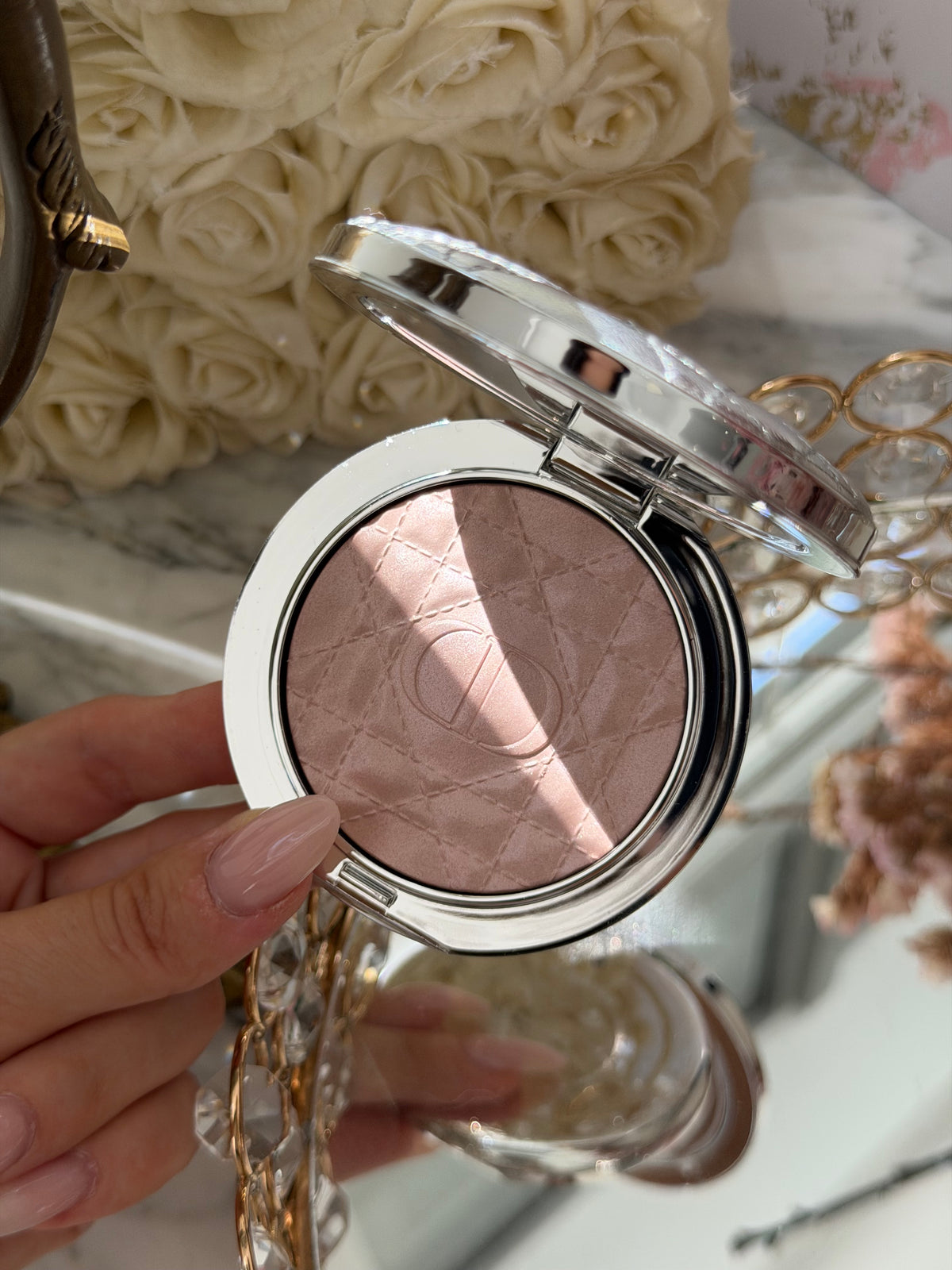 DIOR Forever Glow Luminizer - Illuminating Powder For Face (03)