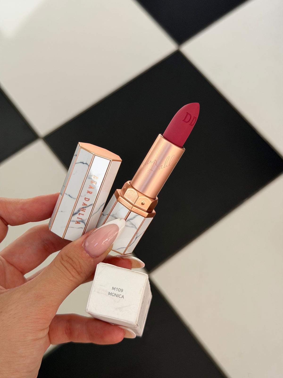 DEAR DAHLIA Lip Paradise Effortless Matte Lipstick - Monica