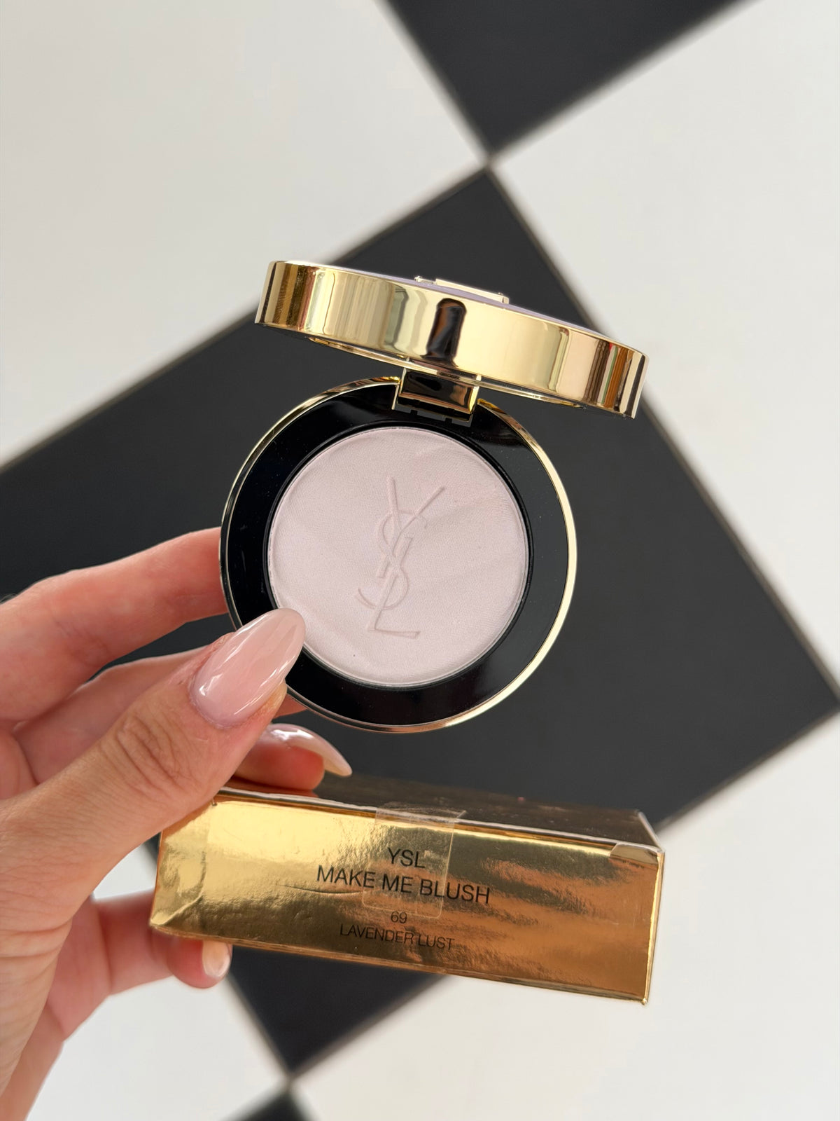 YSL Make Me Blush - Bold Blurring Blush (69)