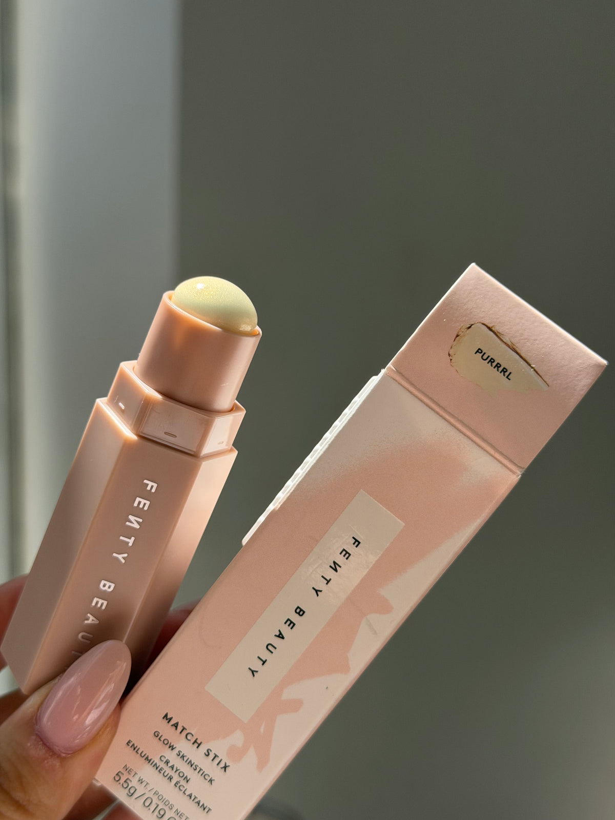 FENTY Match Stix Glow Skinstick