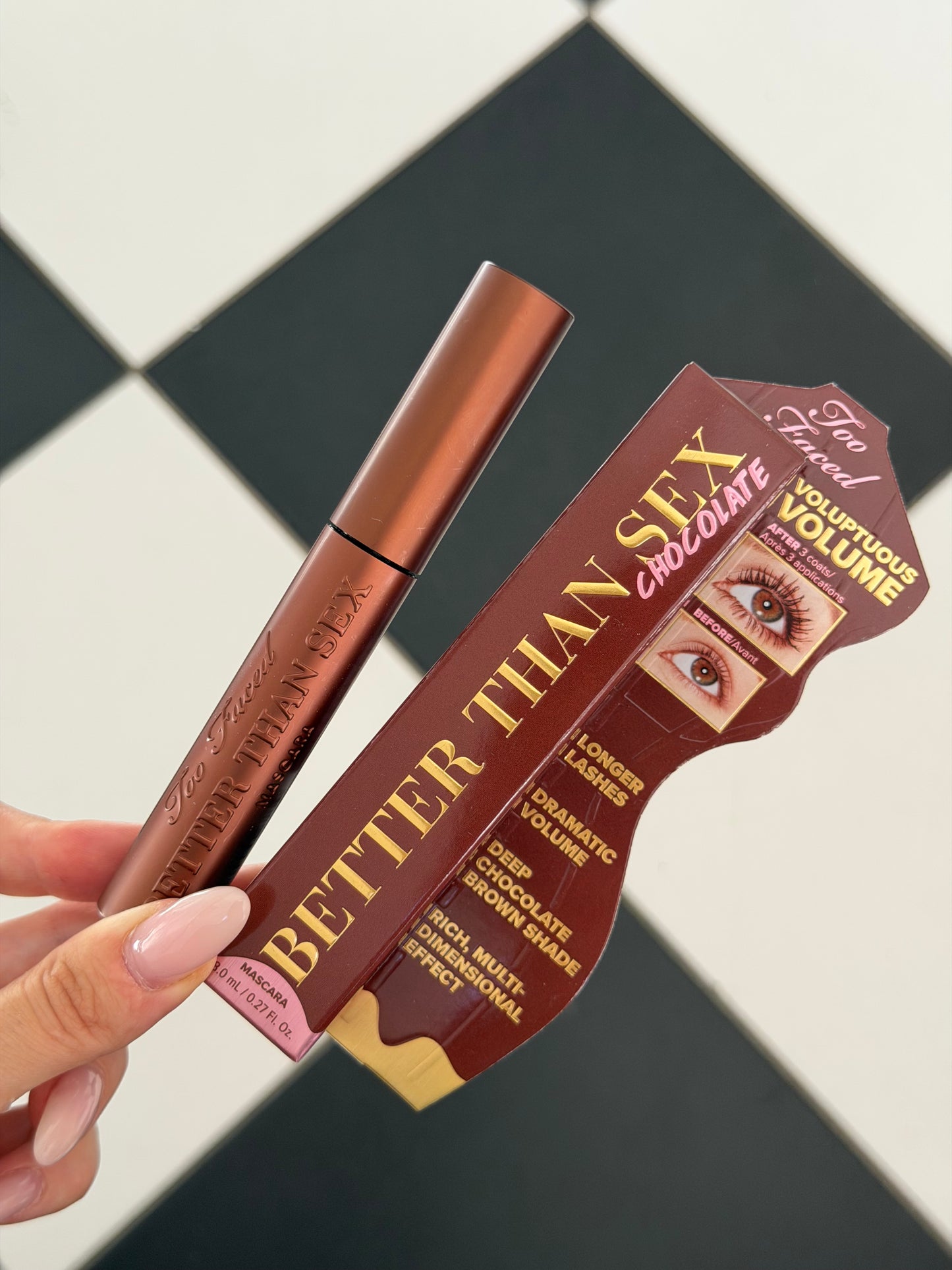 TOO FACED Better Than Sex Volumizing Mascara - Chocolate
Dramatic Volume & Longer Lashes