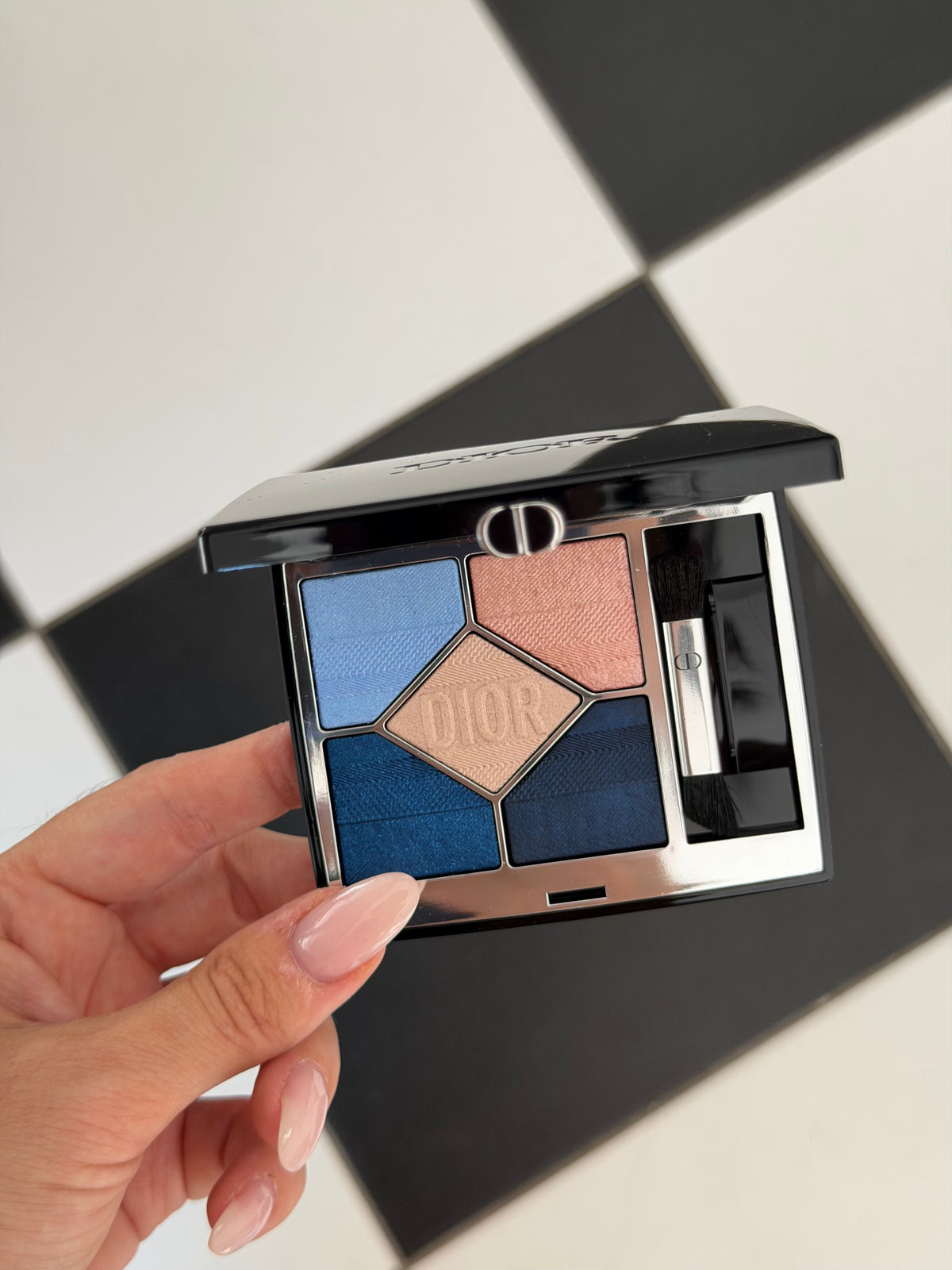 DIOR
Diorshow 5 Couleurs Paris - Limited Edition 173 L'Etoile