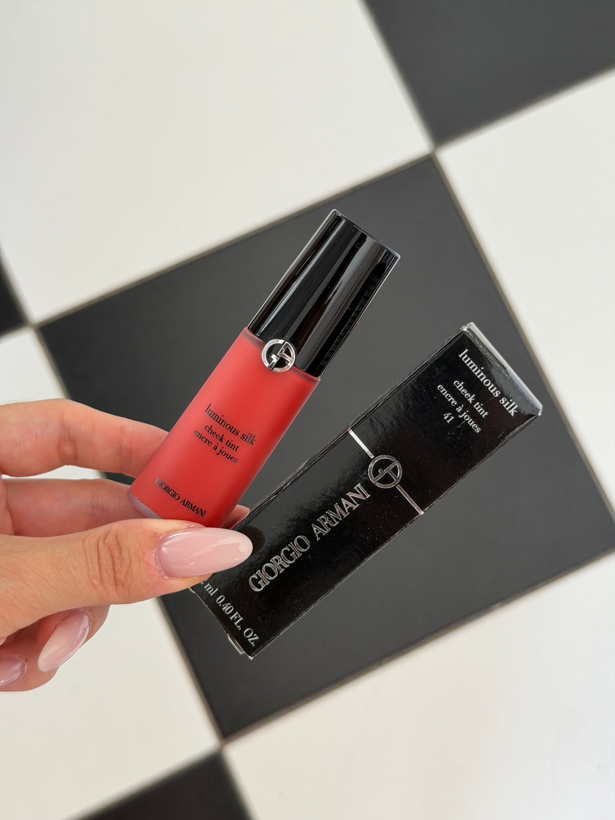 ARMANI Luminous Silk Cheek Tint - 
Skin-Fusing Liquid Blush (41)