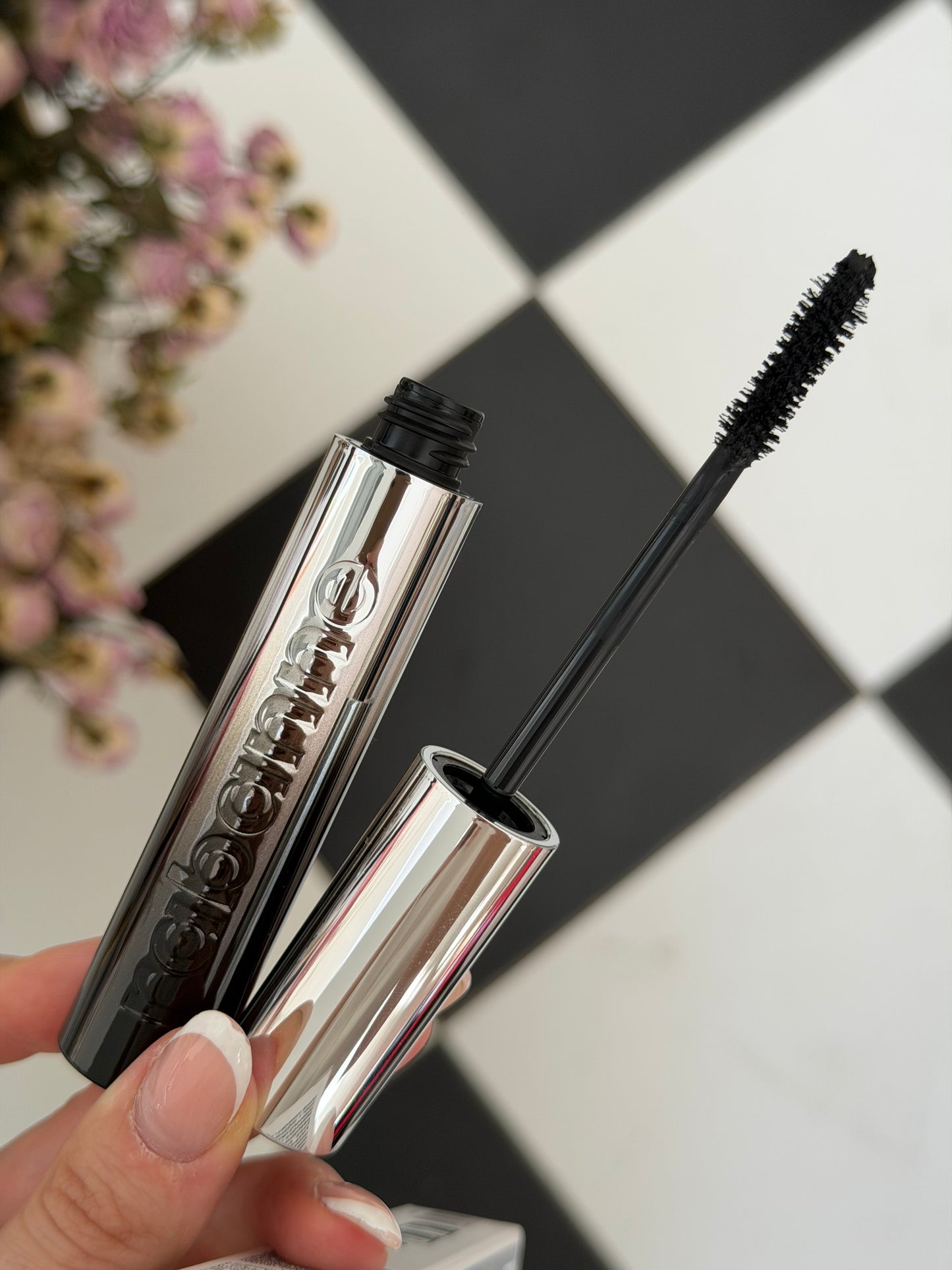 PACO RABANNE
Eyephoria Famous Mascara - Voluminizing 5-in-1