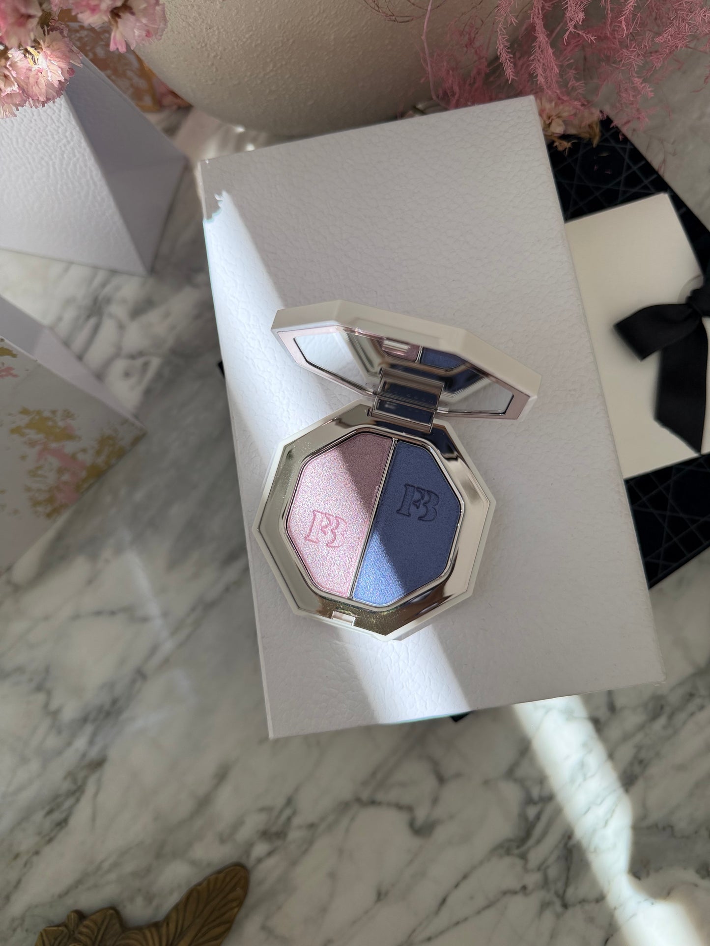 FENTY BEAUTY
Killawatt Foil Freestyle Highlighter Duo