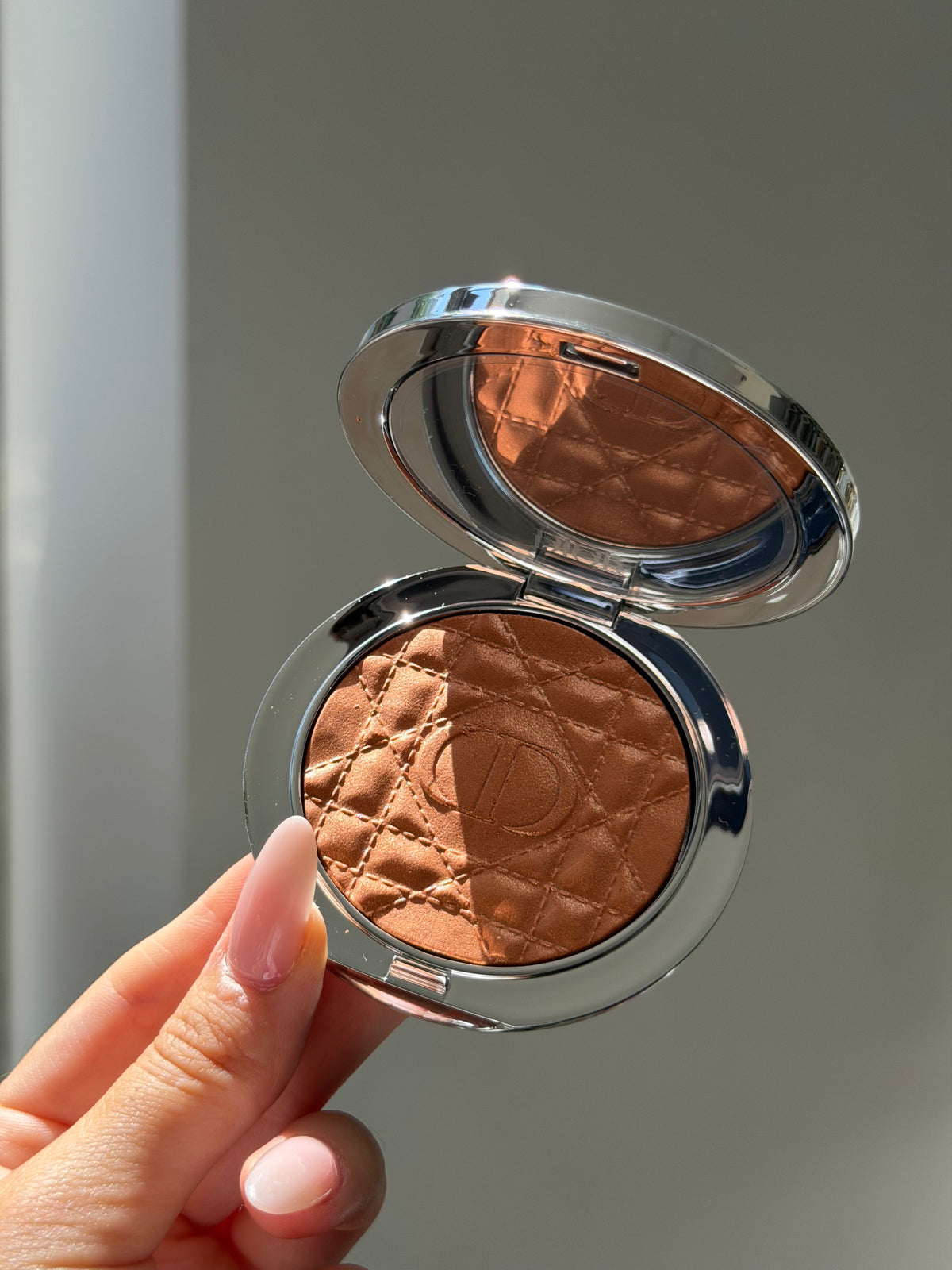 DIOR Forever Glow Luminizer - Illuminating Powder For Face (07)