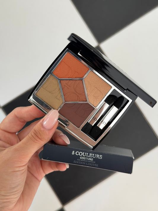 DIOR Diorshow 5 Couleurs
Eye Palette - 5 Eyeshadows - High Color and Long Wear (659)