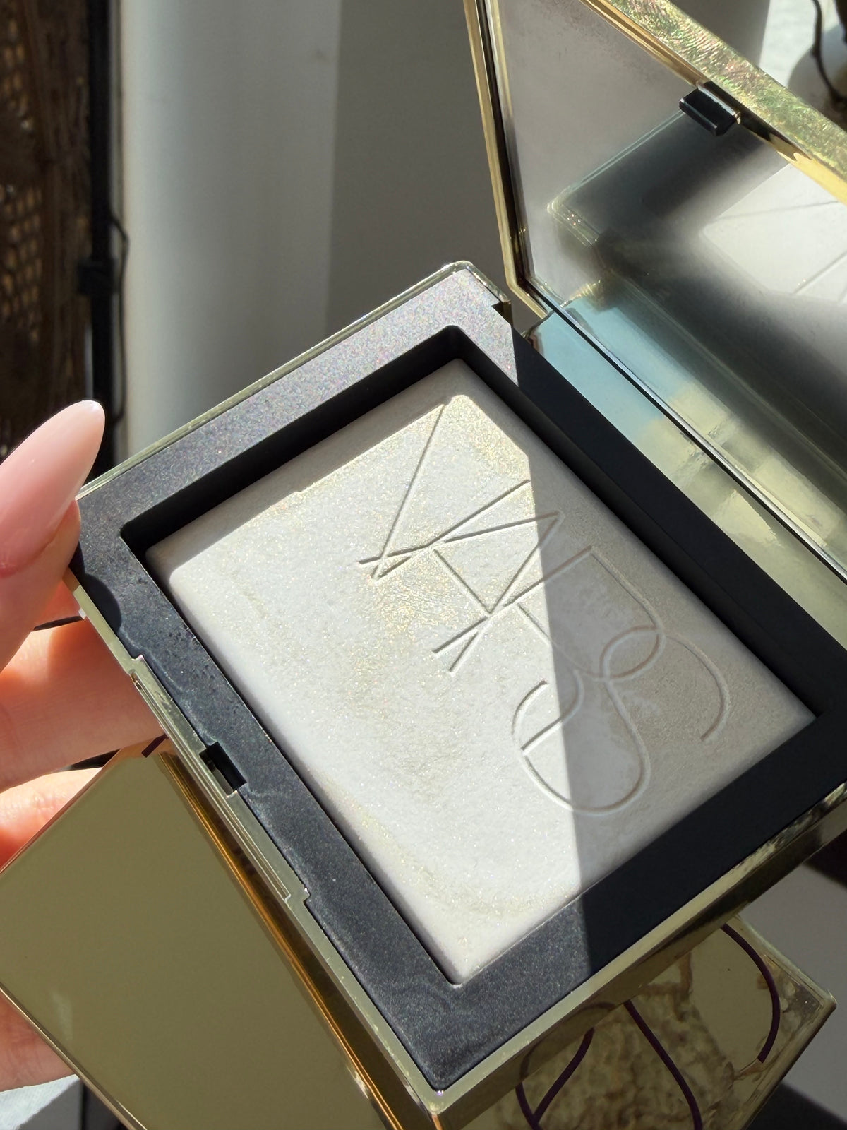 NARS Light Reflecting™ Setting Powder - Gold Dust