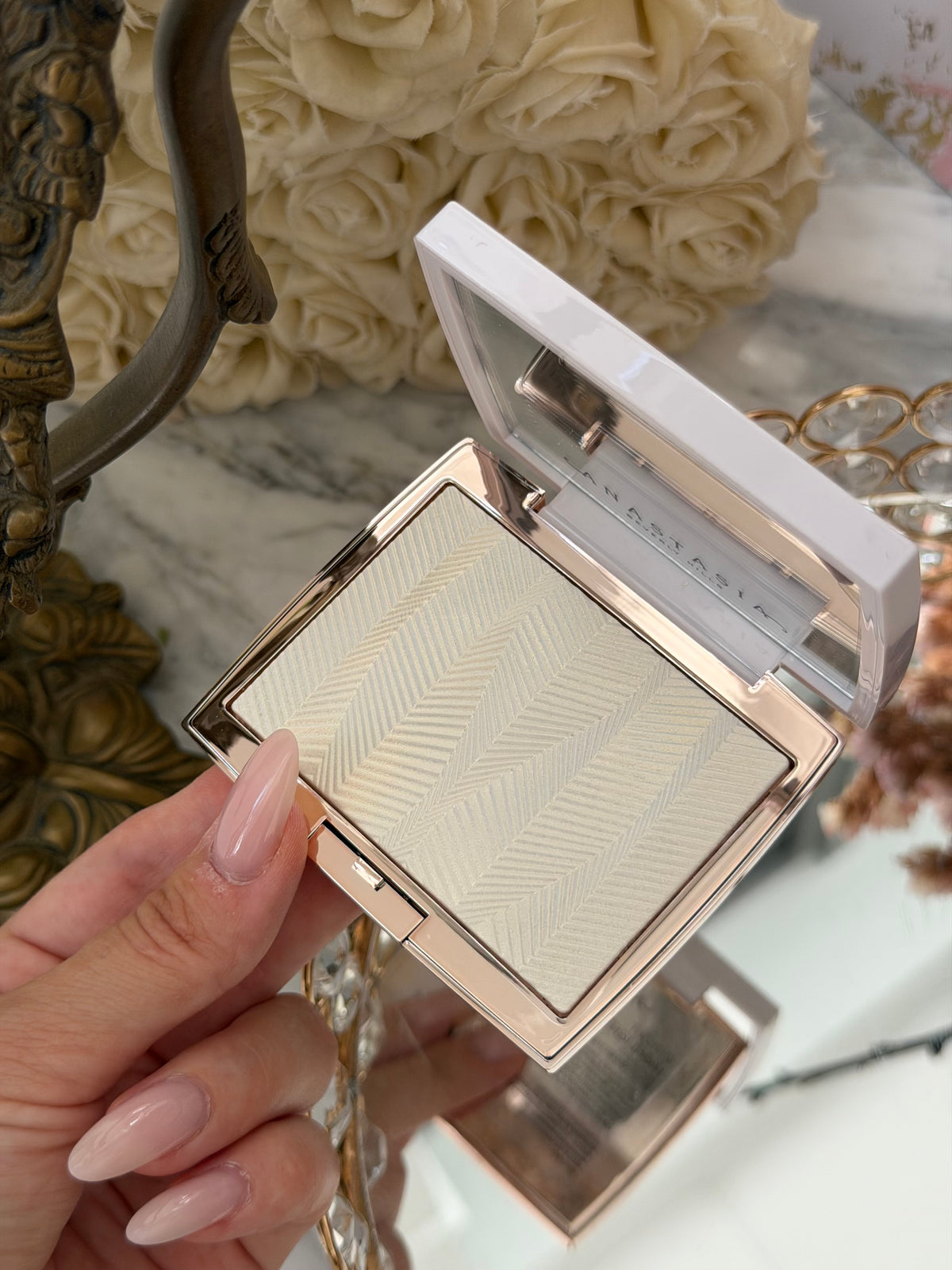 ANASTASIA BEVERLY HILLS Highlighter - Iced Out